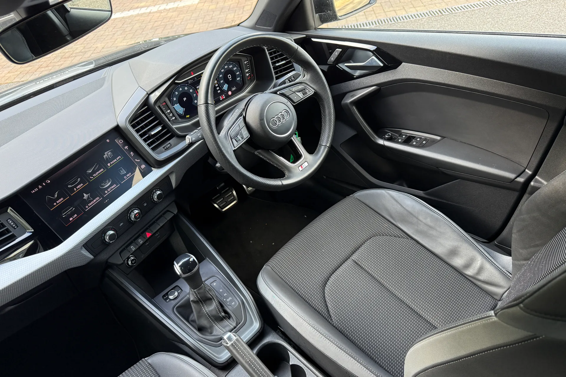 Audi A1 thumbnail image number 38