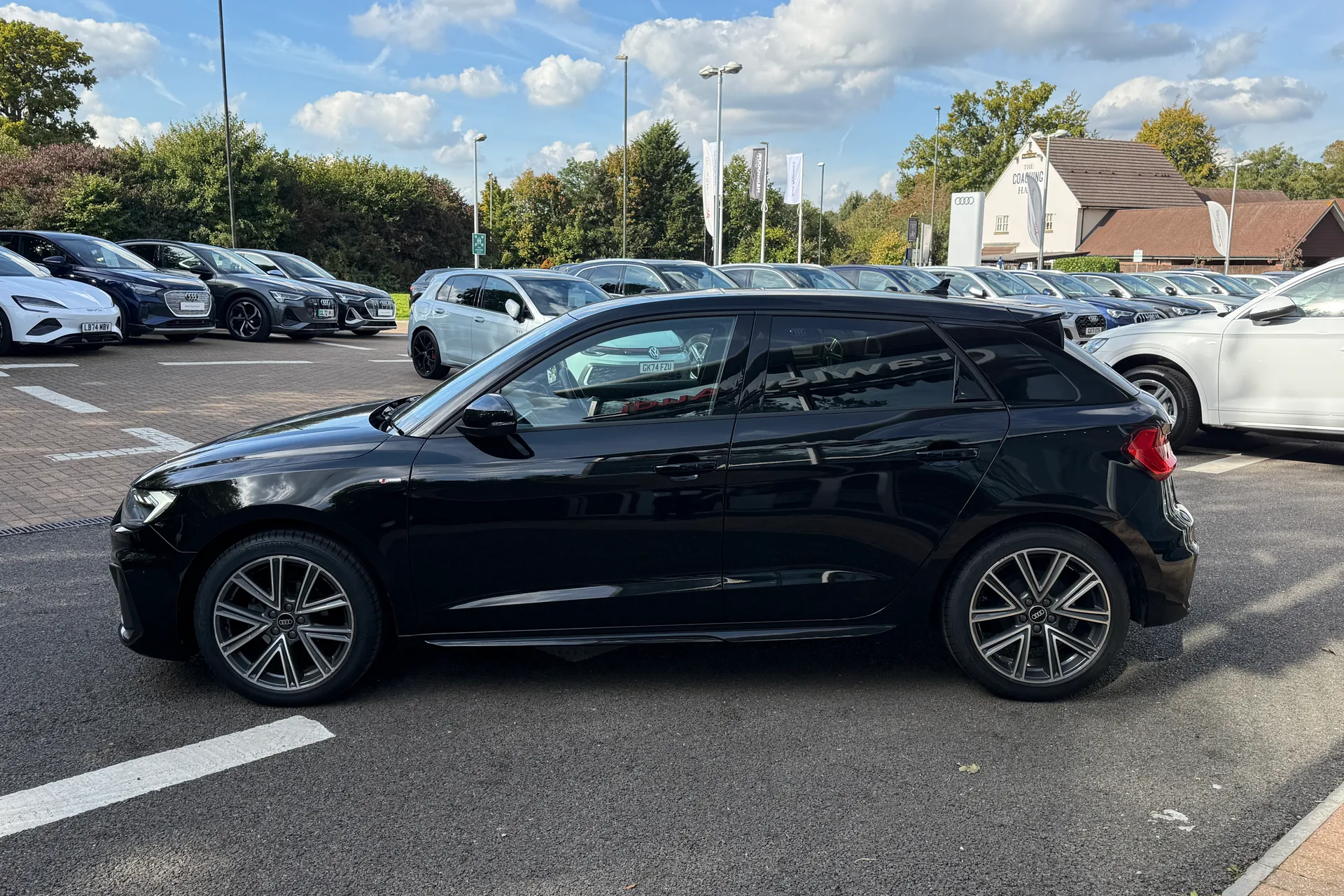 Audi A1 thumbnail image number 14