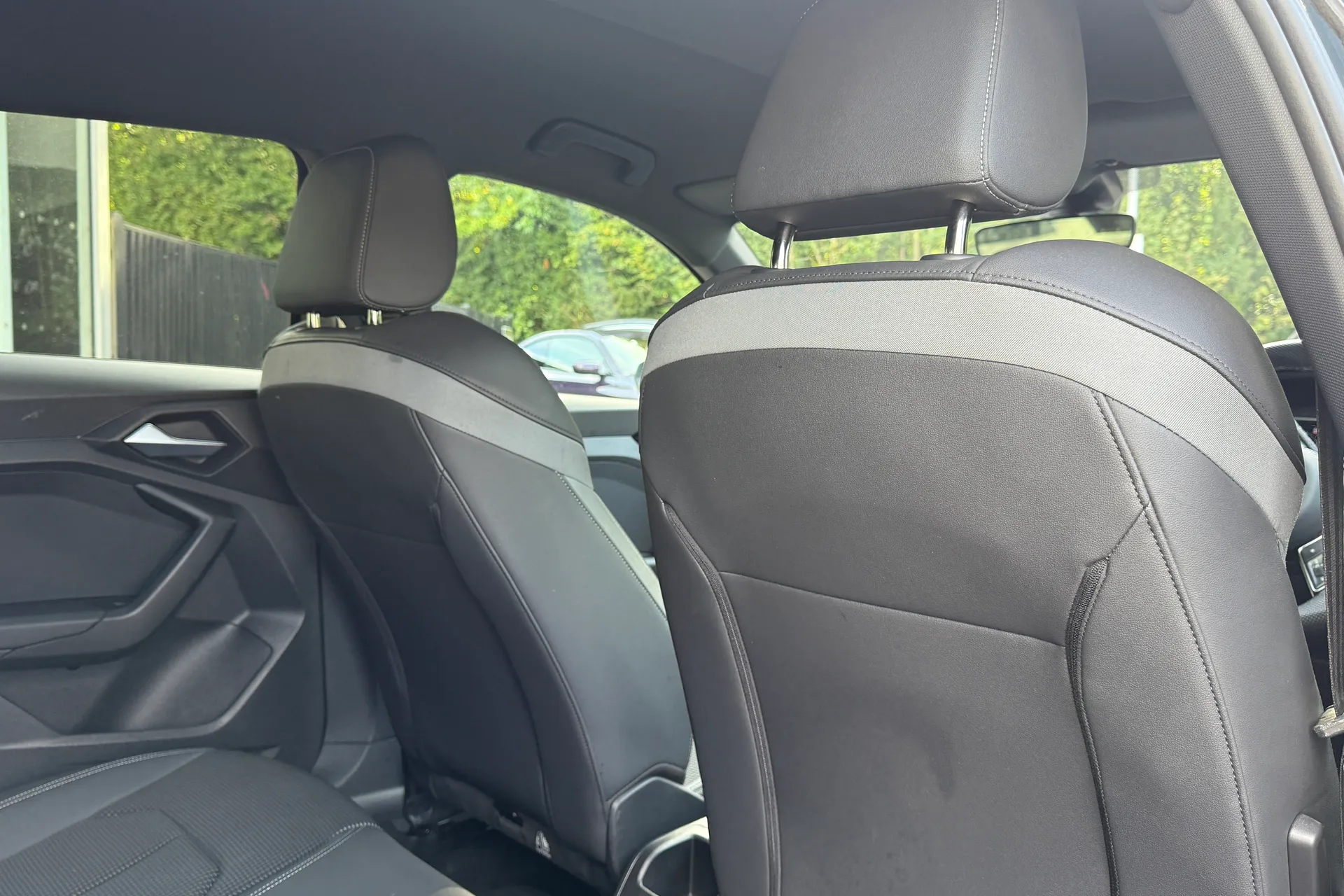 Audi A1 thumbnail image number 10