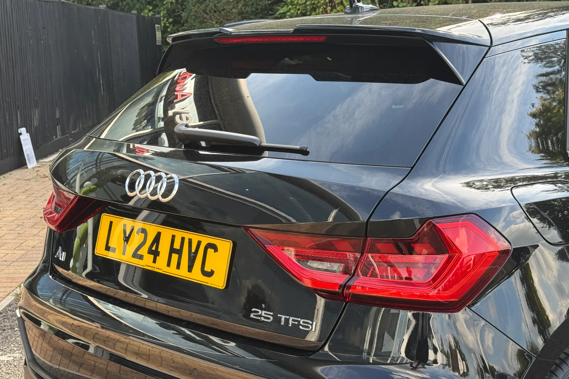 Audi A1 thumbnail image number 42