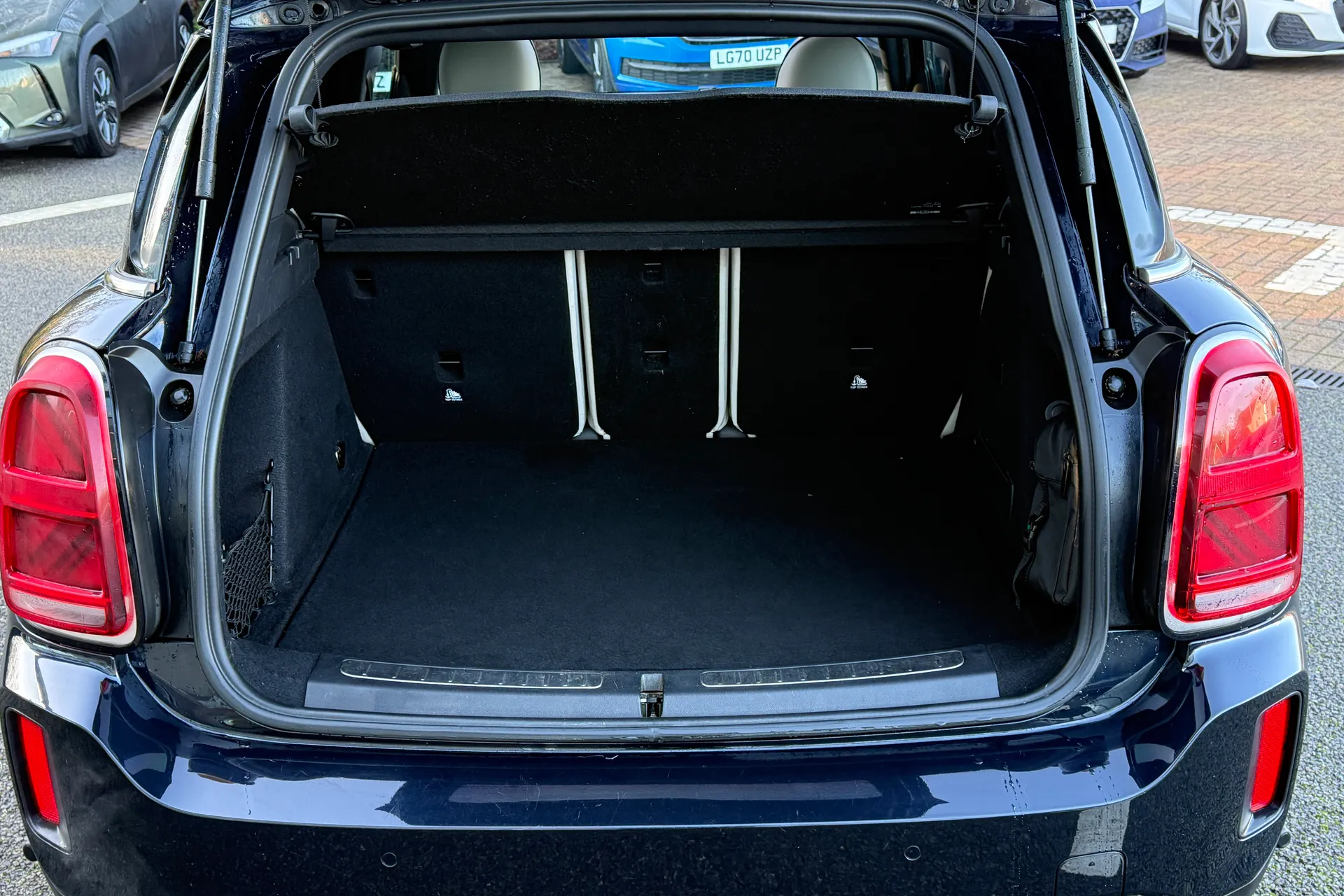 MINI COUNTRYMAN thumbnail image number 35