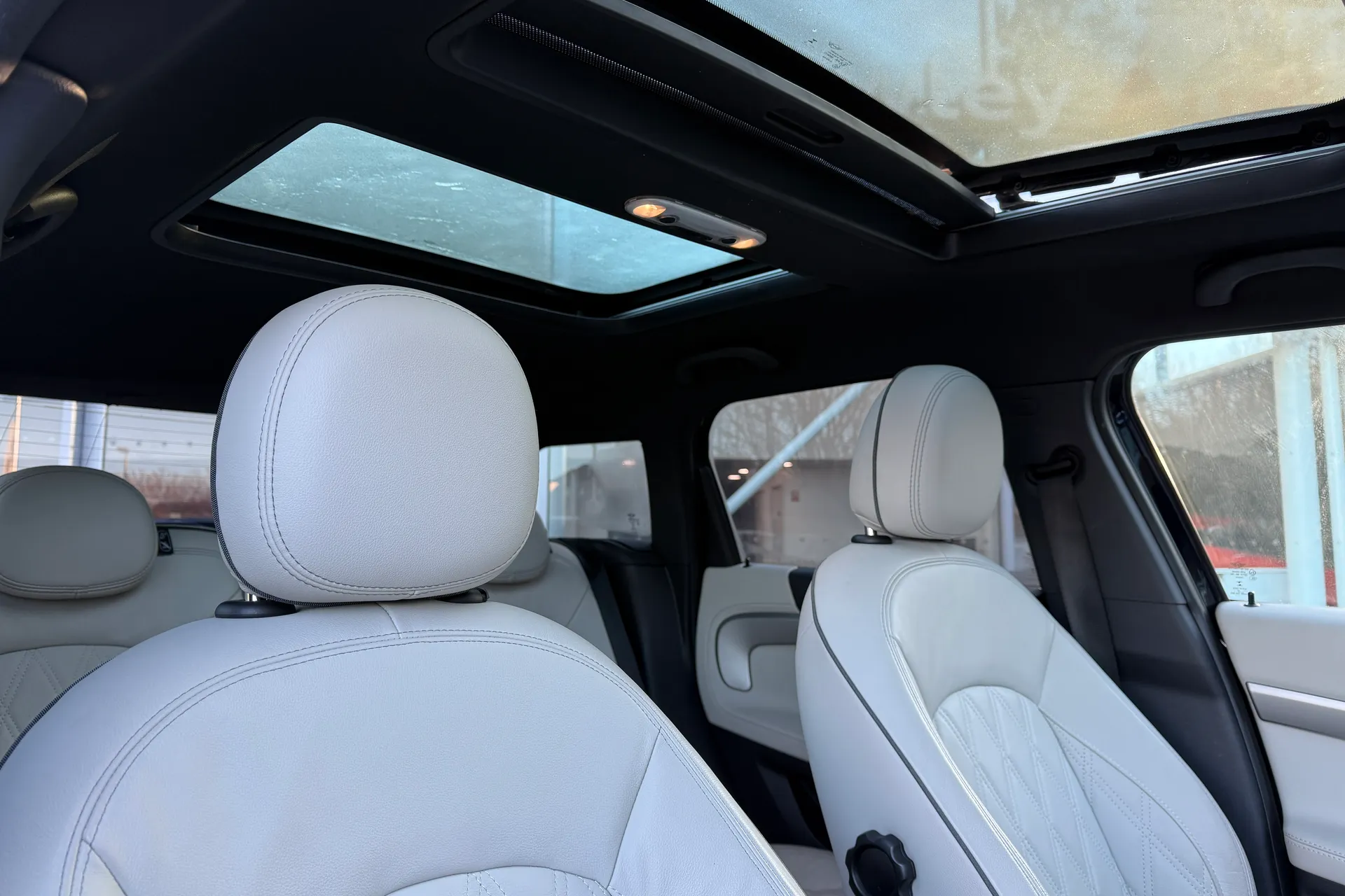 MINI COUNTRYMAN thumbnail image number 23