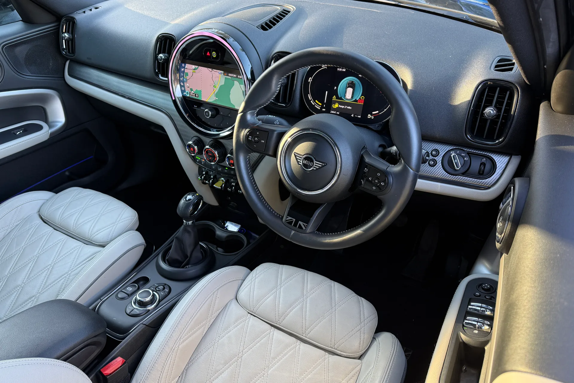 MINI COUNTRYMAN thumbnail image number 11