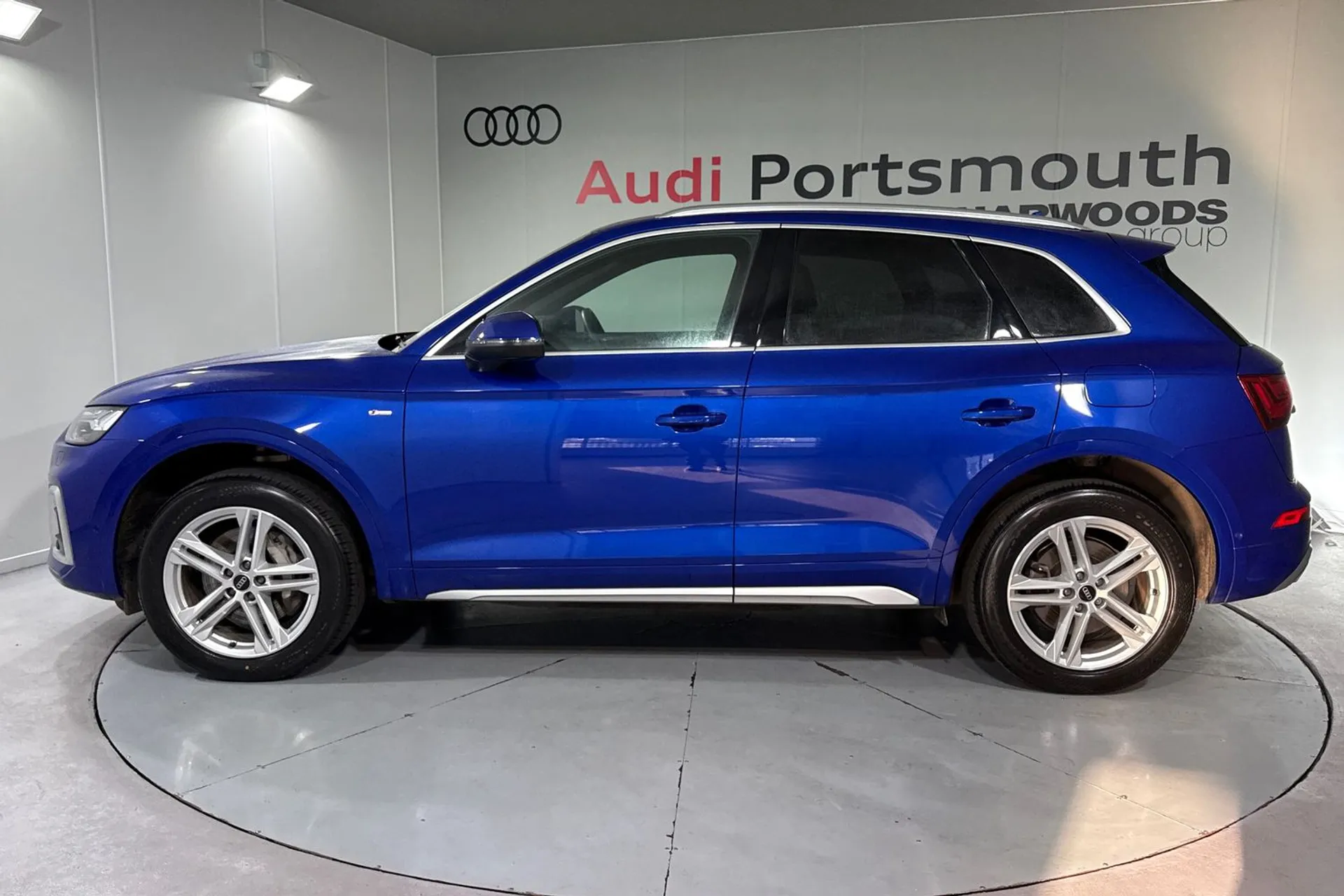Audi Q5 thumbnail image number 12