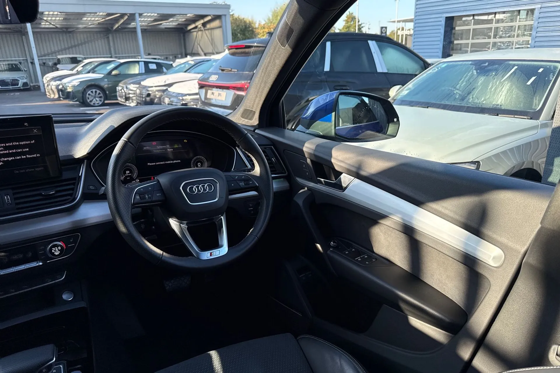 Audi Q5 thumbnail image number 38