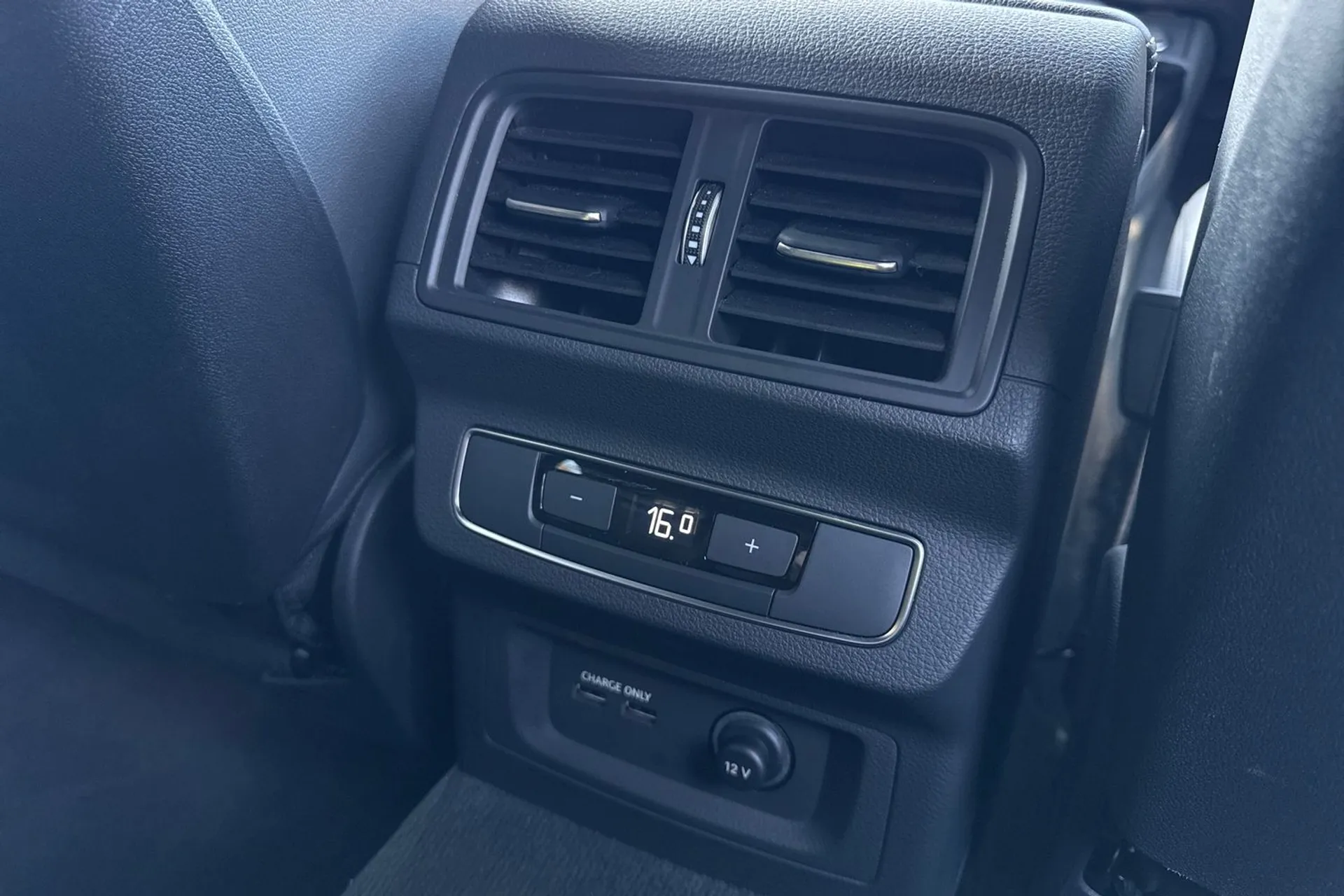 Audi Q5 thumbnail image number 48