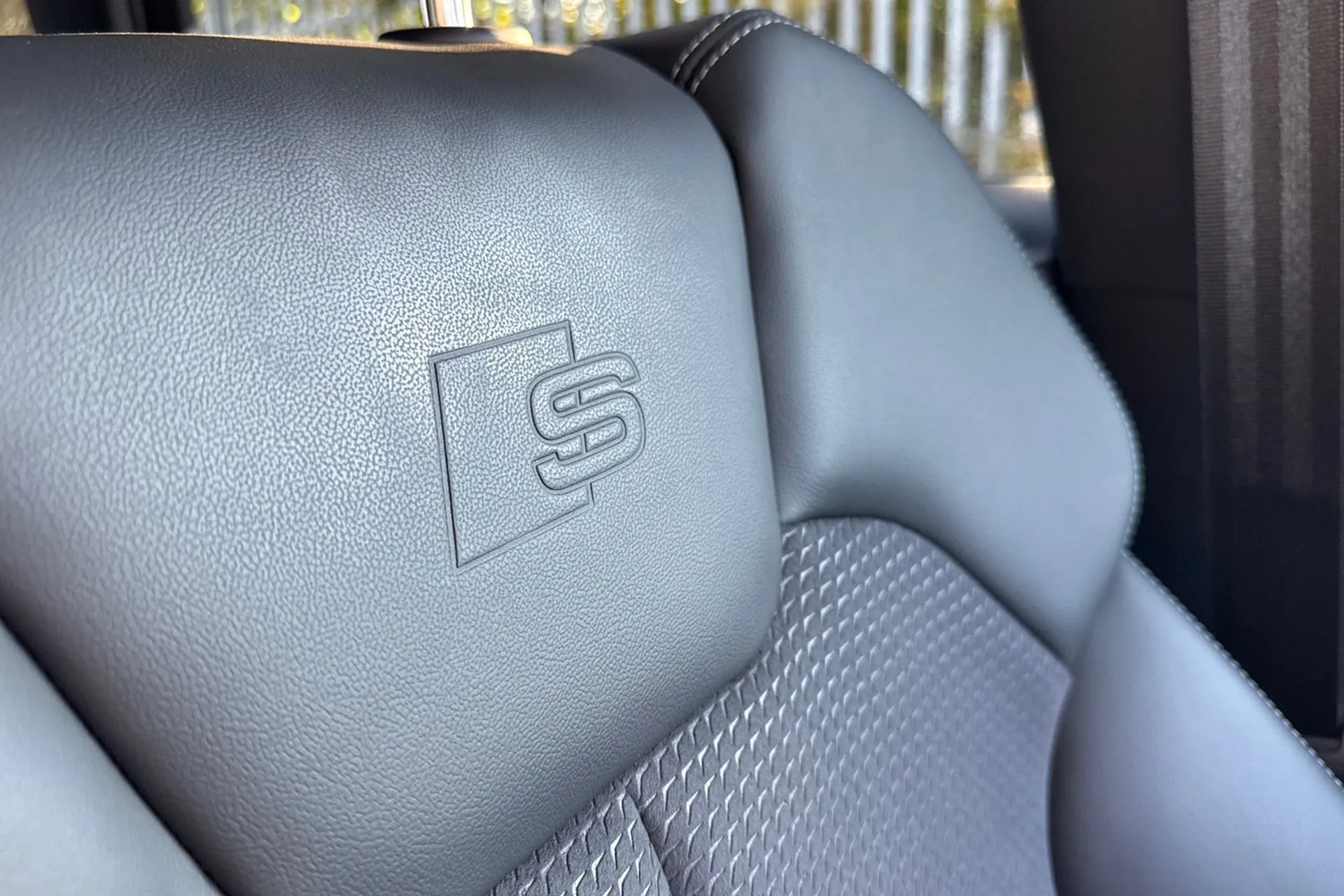 Audi Q5 thumbnail image number 47