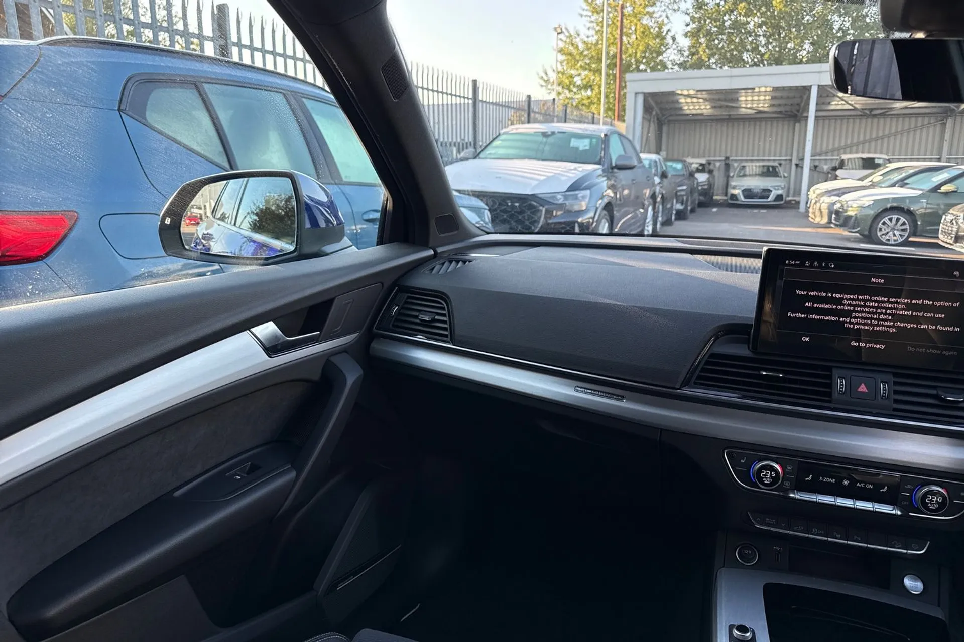 Audi Q5 thumbnail image number 36