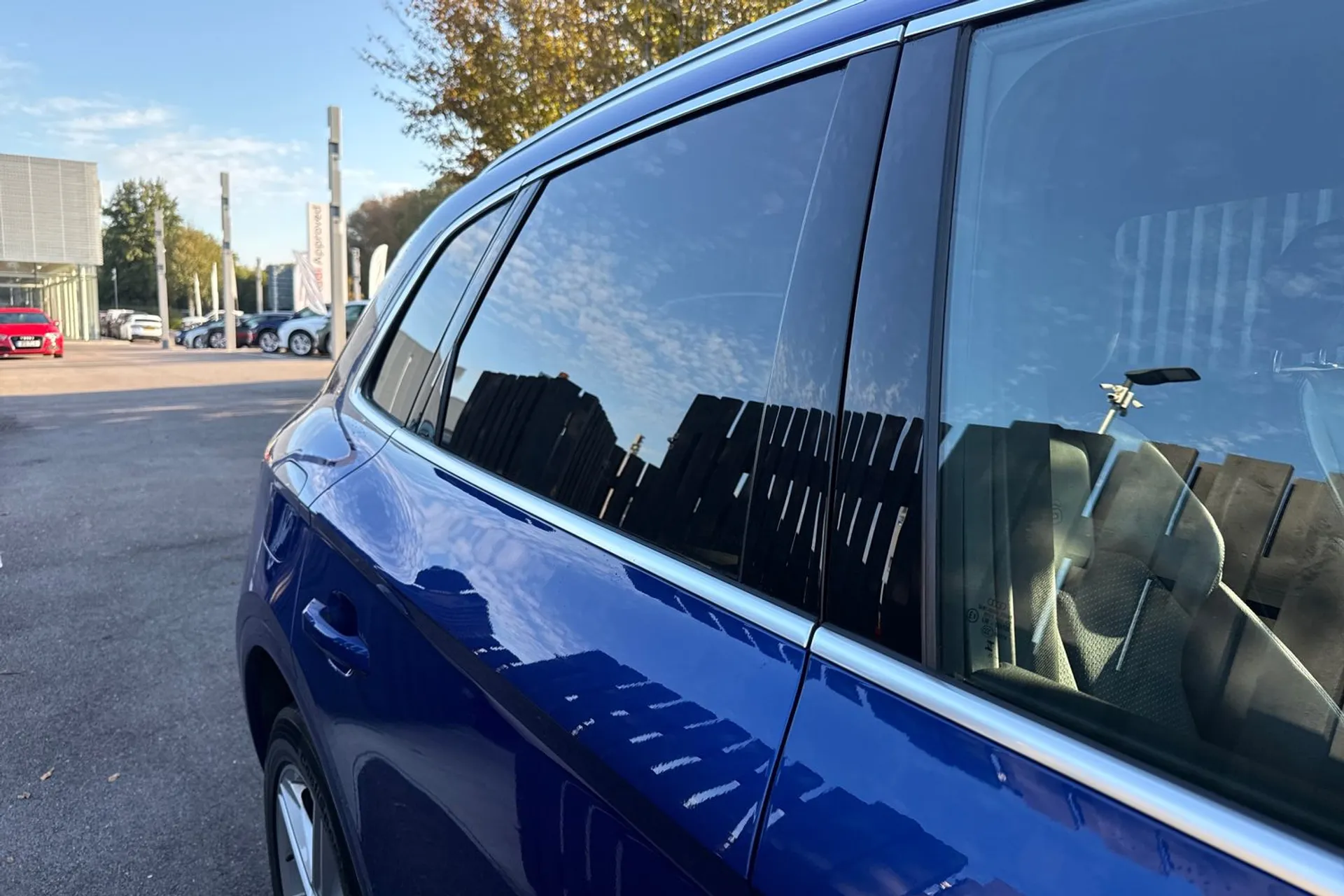 Audi Q5 thumbnail image number 14