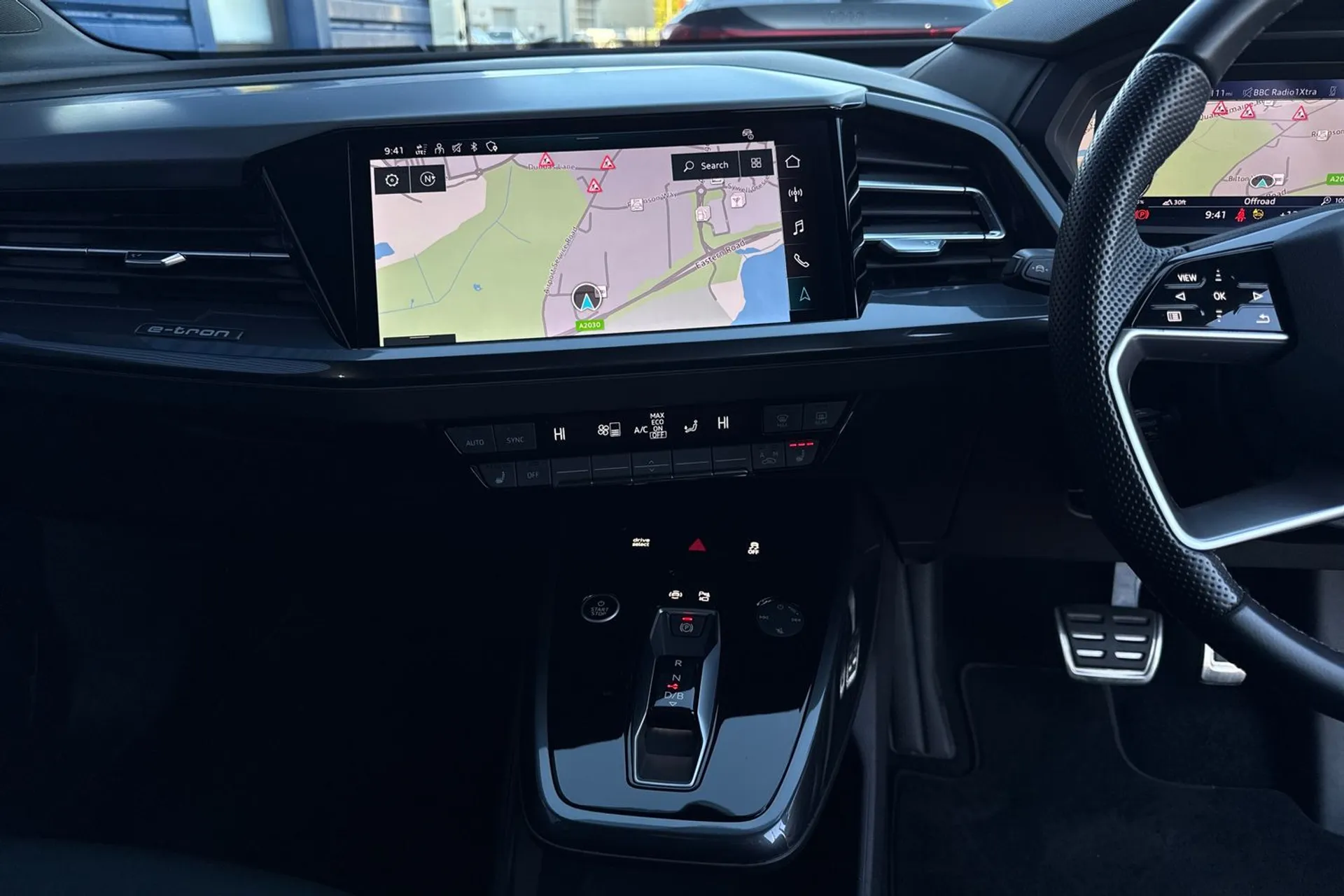 Audi Q4 thumbnail image number 37