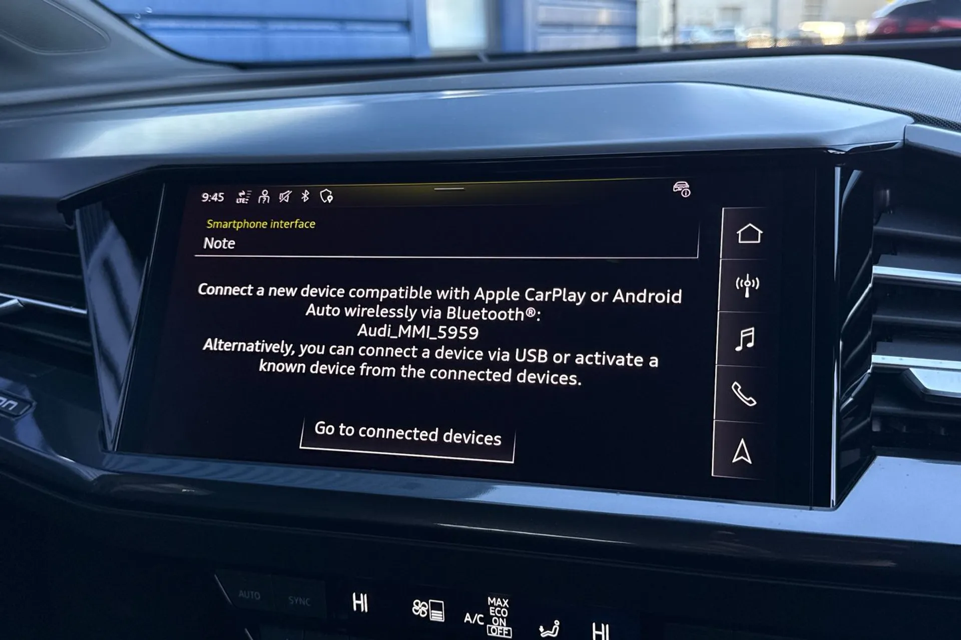 Audi Q4 thumbnail image number 35