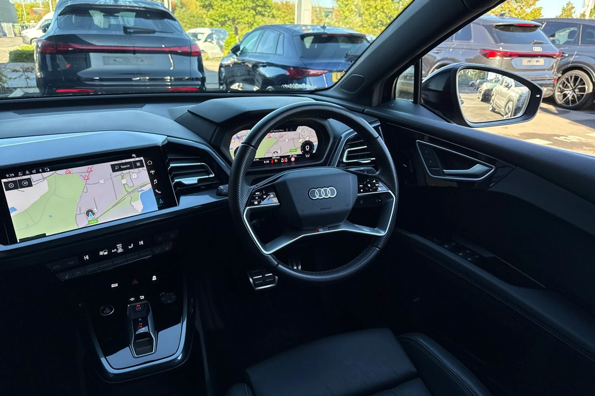 Audi Q4 thumbnail image number 33