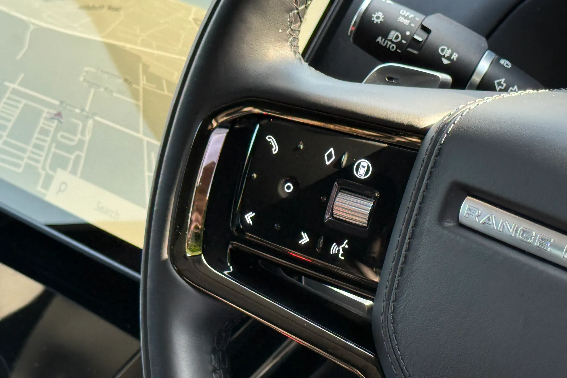 LAND ROVER RANGE ROVER SPORT thumbnail image number 51