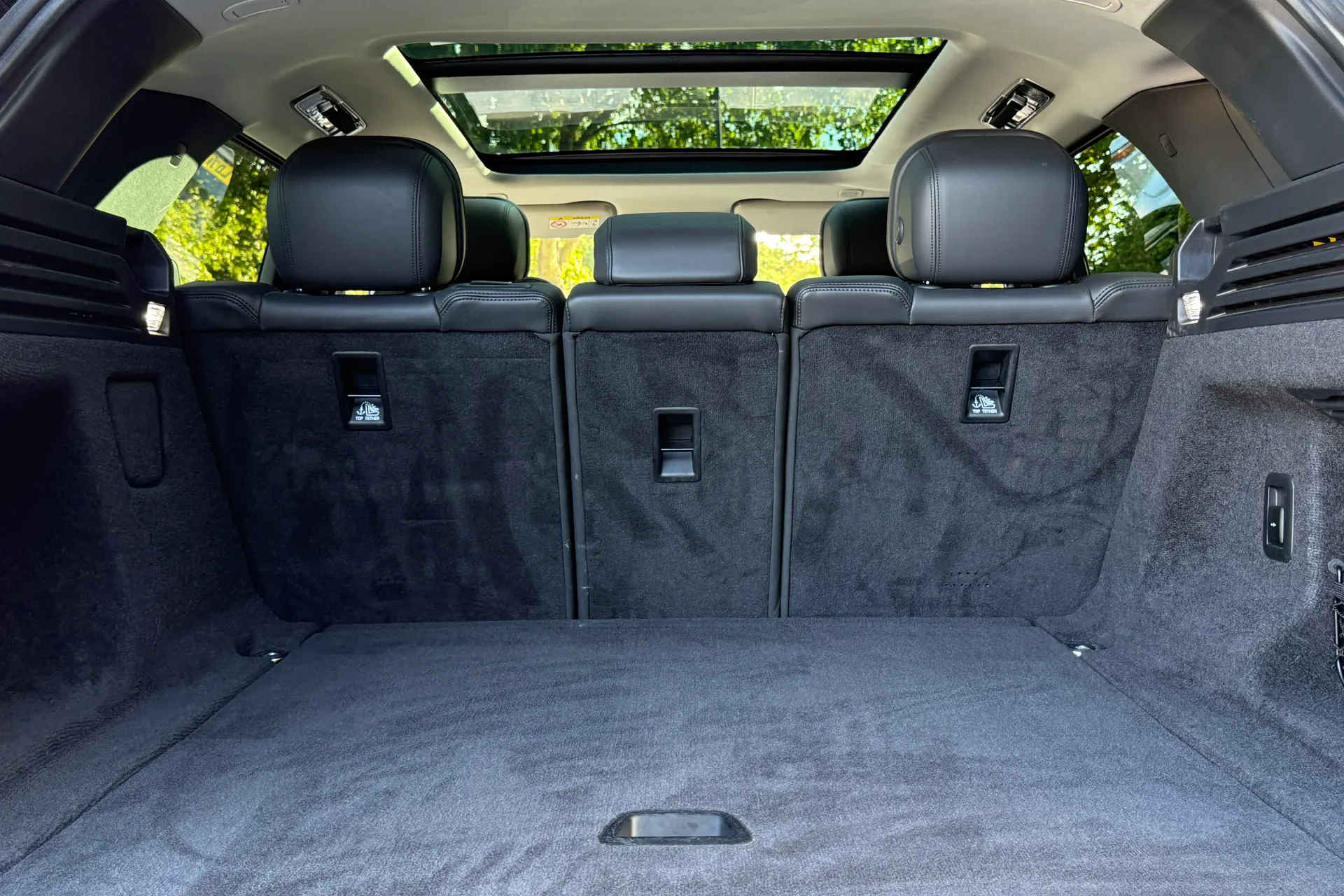 LAND ROVER RANGE ROVER SPORT thumbnail image number 38