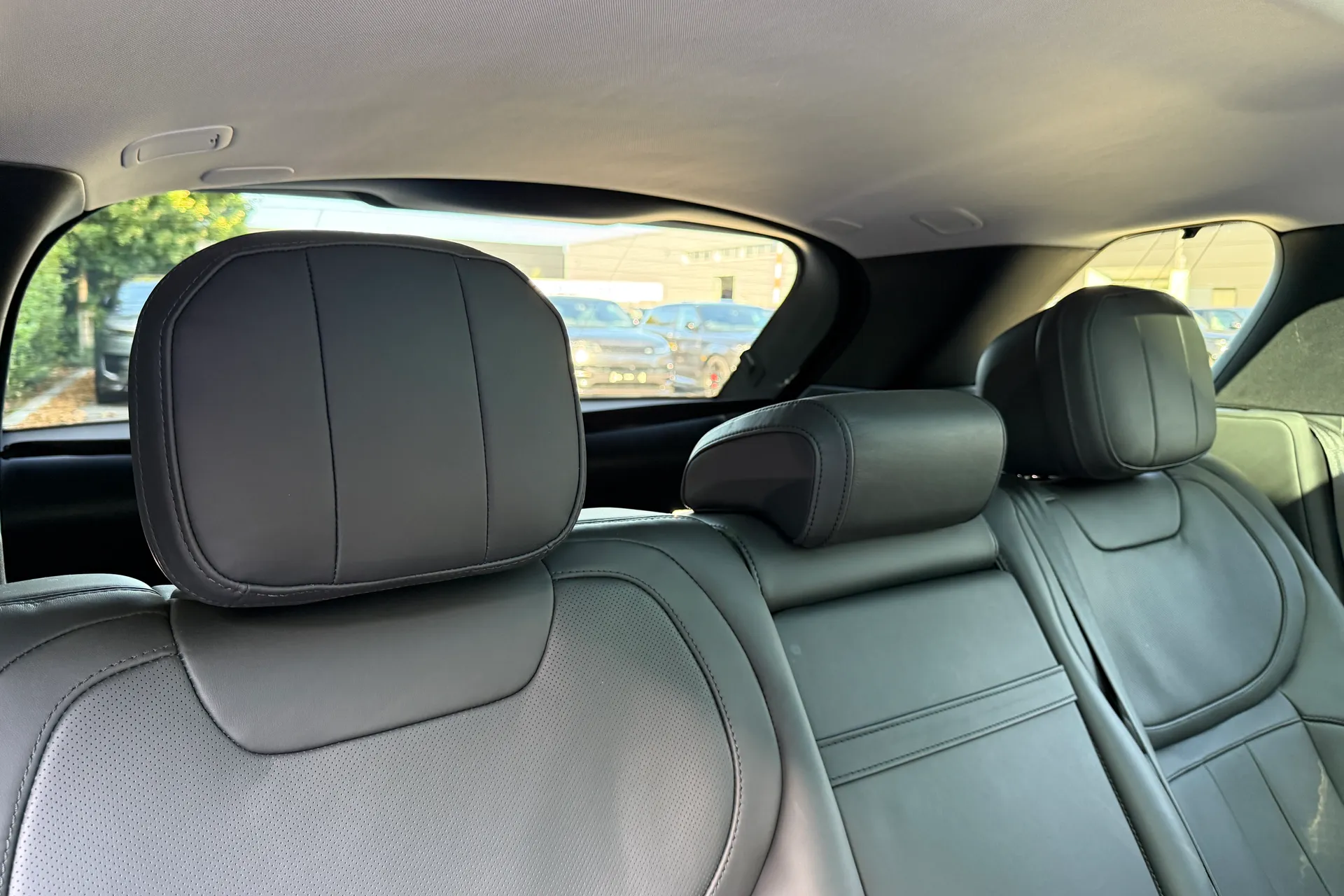 LAND ROVER RANGE ROVER SPORT thumbnail image number 30