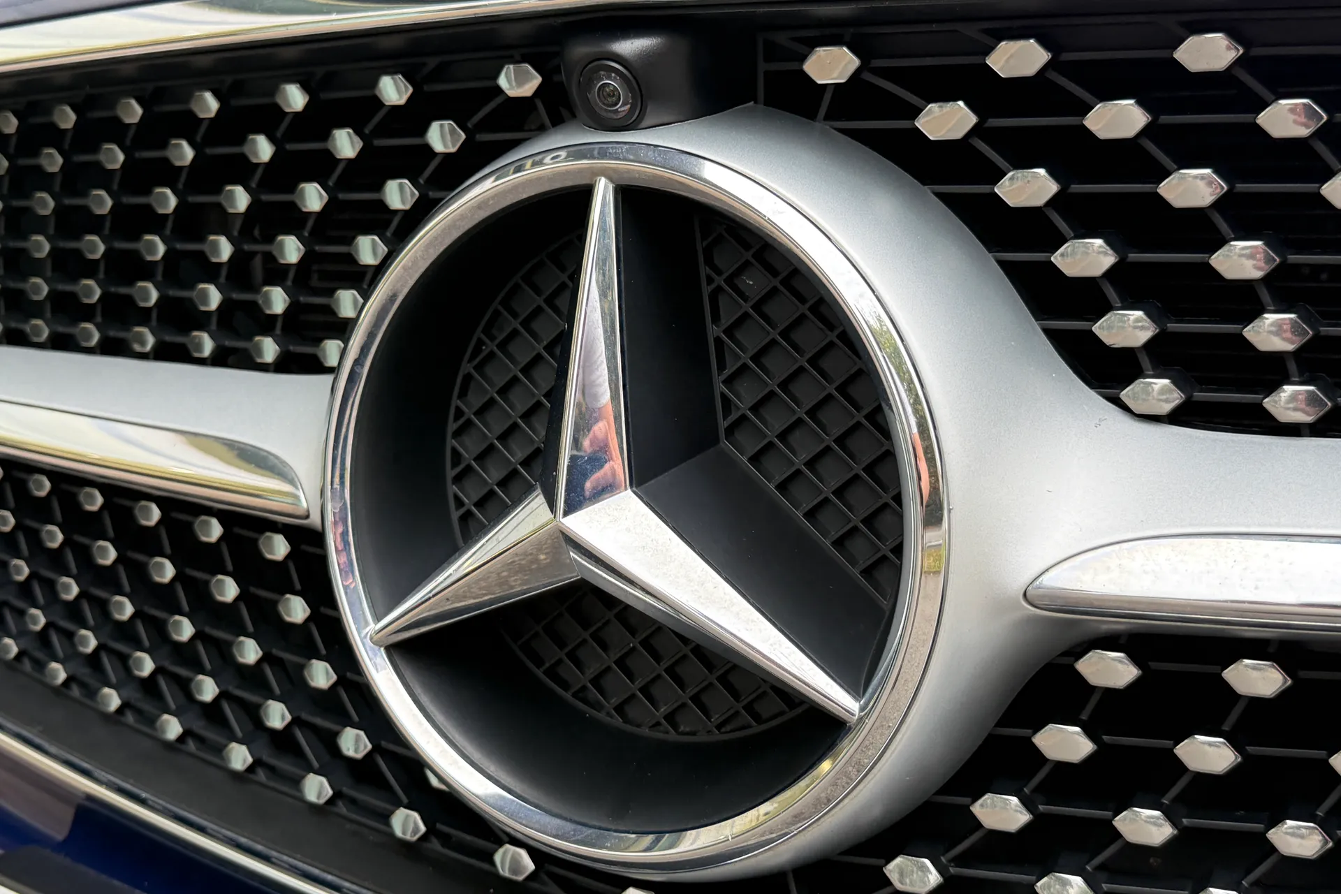 MERCEDES-BENZ E CLASS thumbnail image number 58