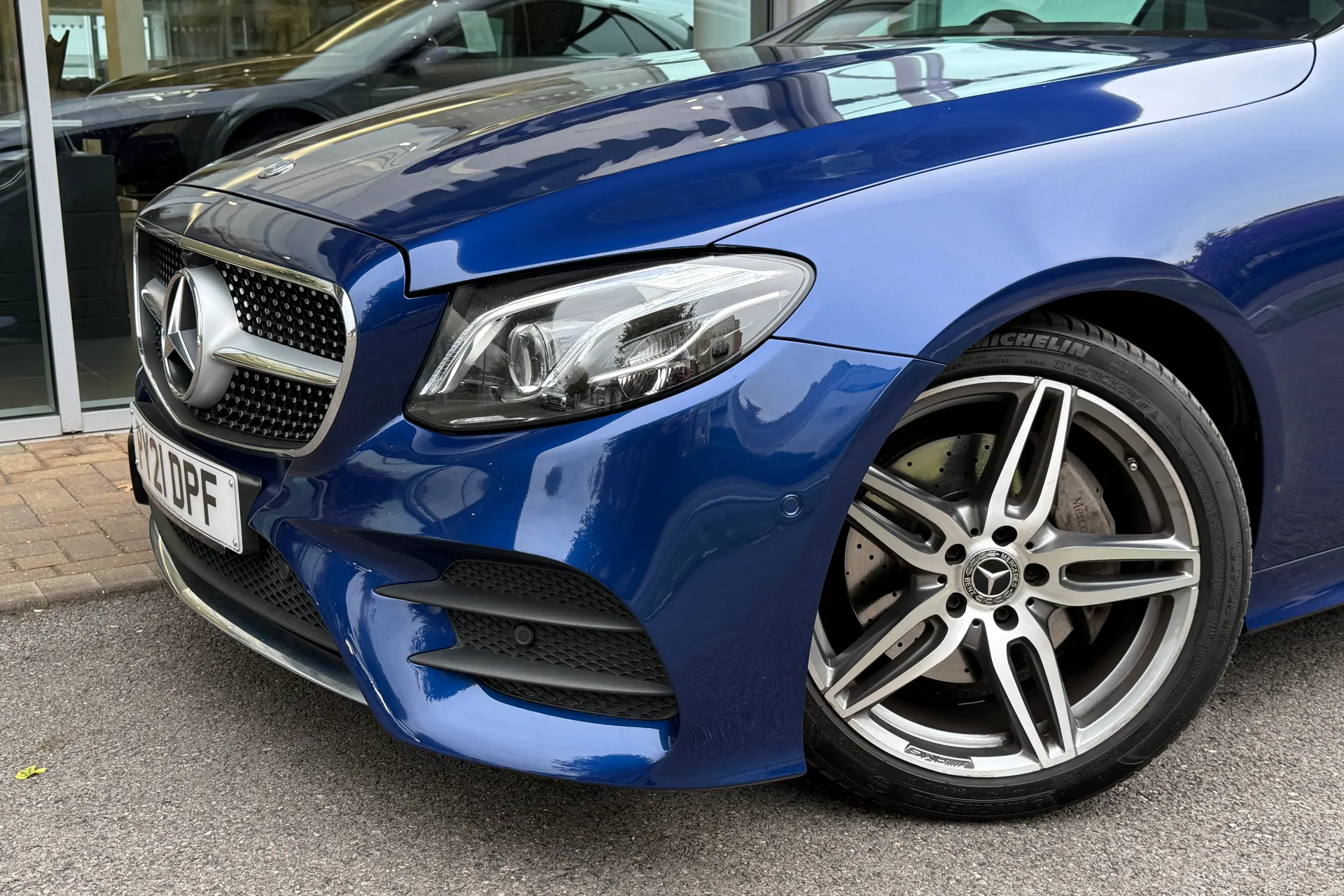 MERCEDES-BENZ E CLASS thumbnail image number 60