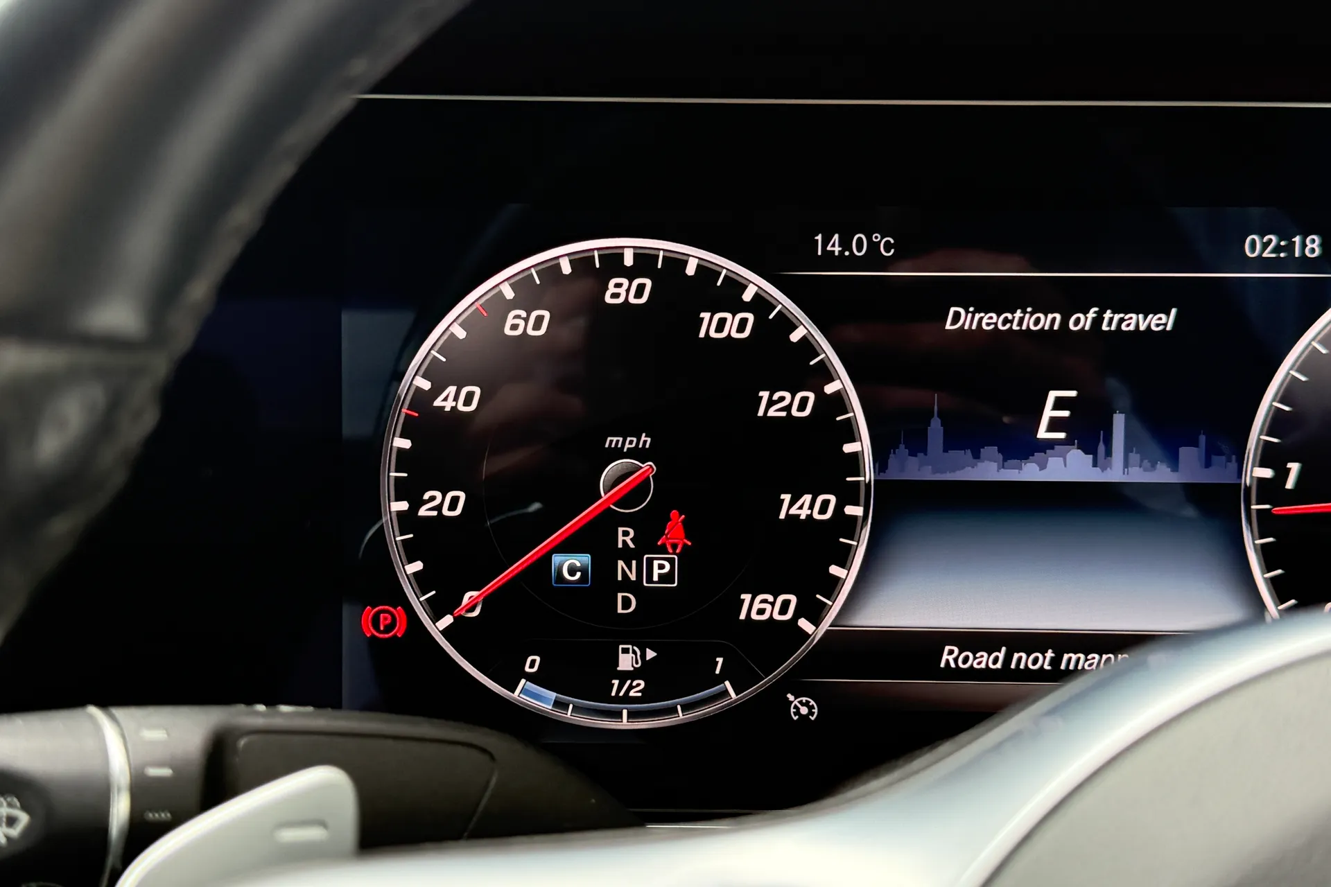 MERCEDES-BENZ E CLASS thumbnail image number 17