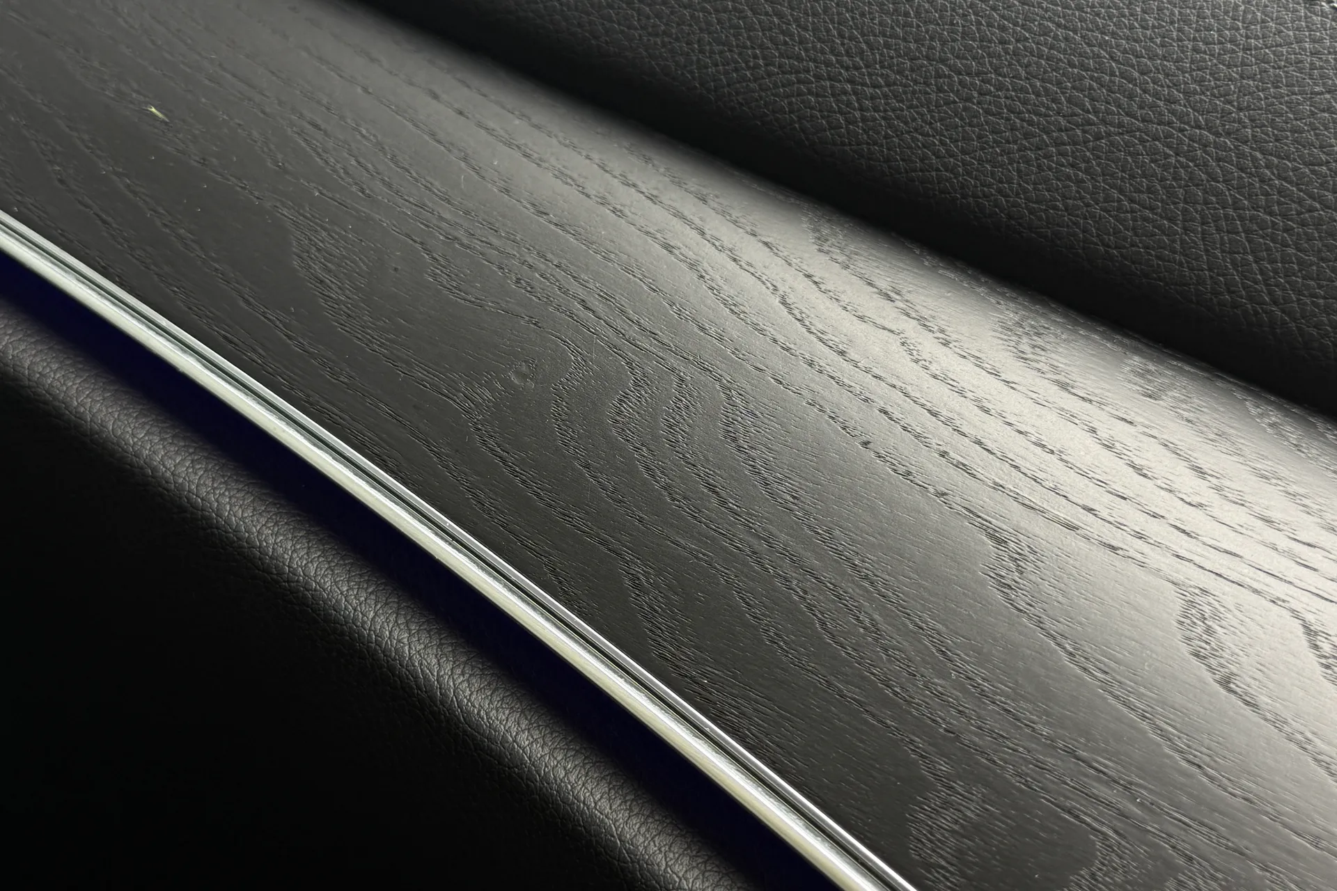 MERCEDES-BENZ E CLASS thumbnail image number 62