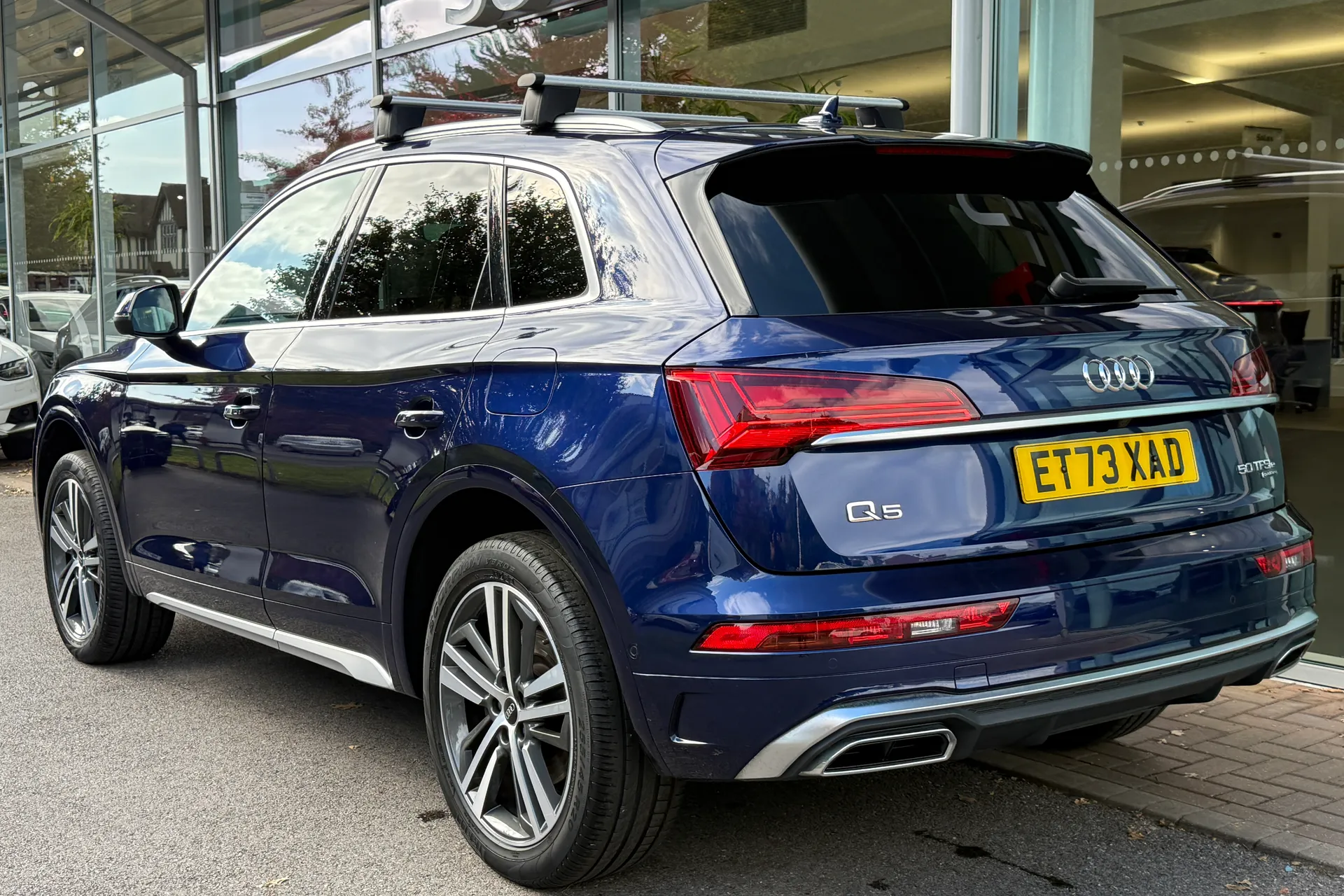 Audi Q5 thumbnail image number 3