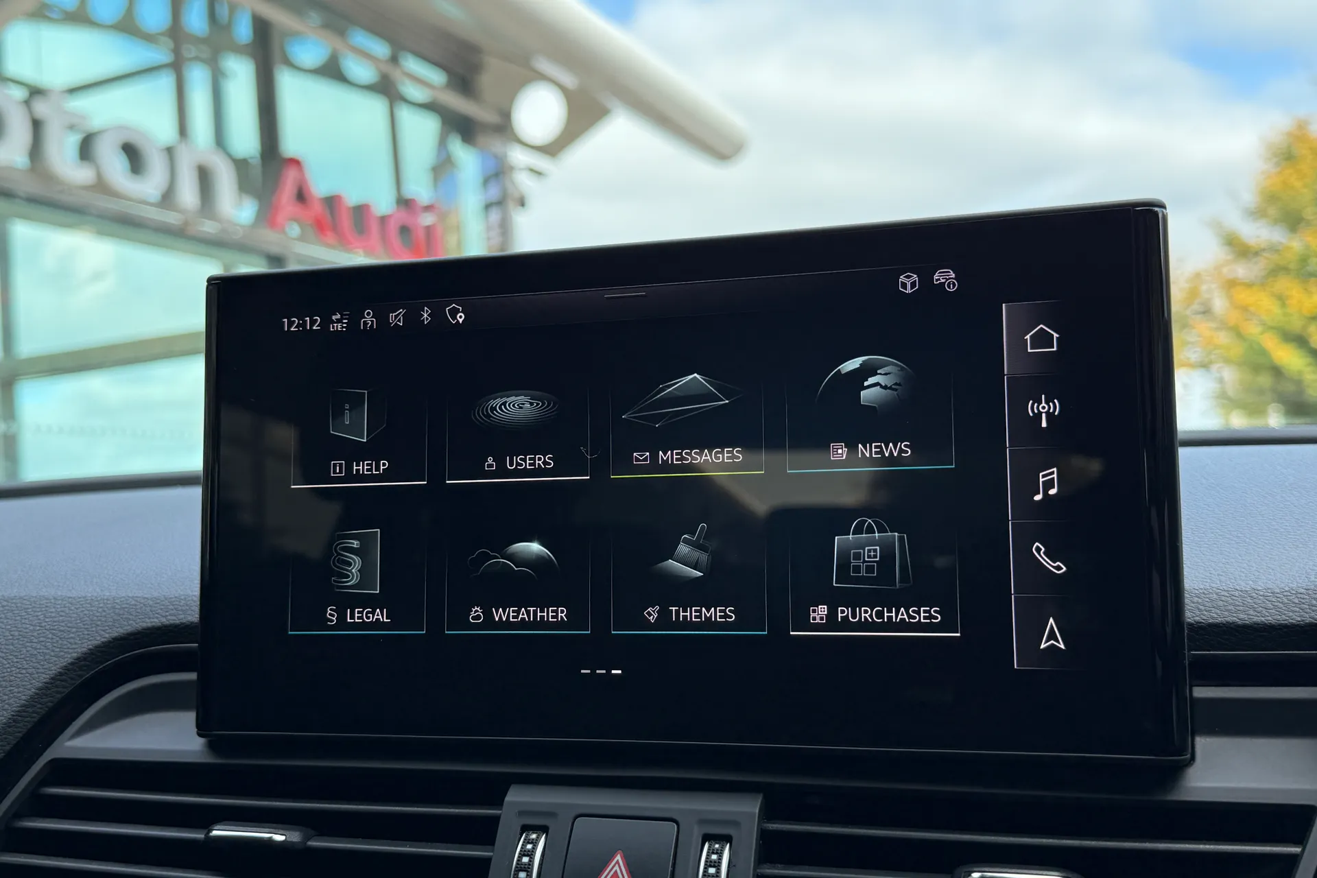 Audi Q5 thumbnail image number 15