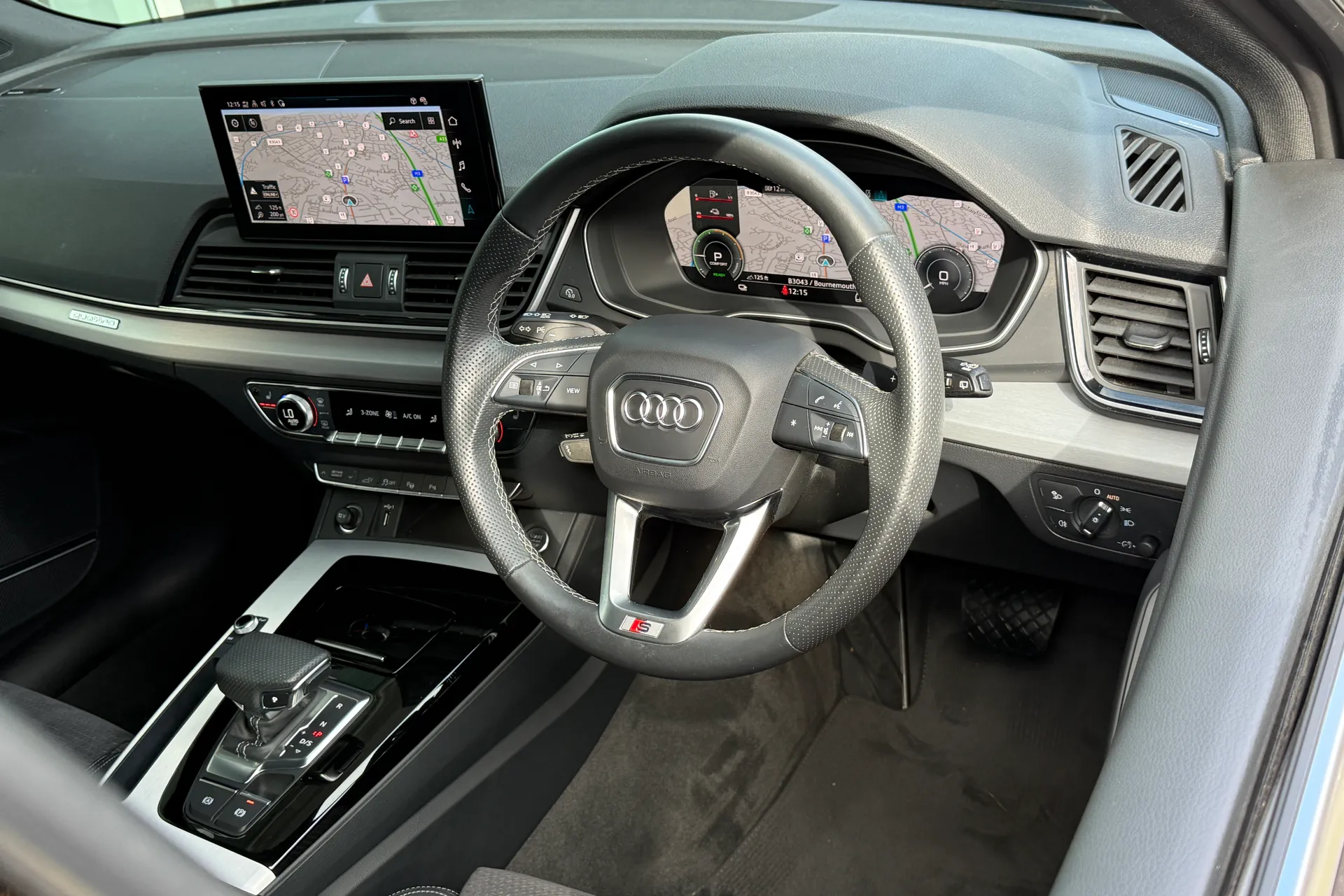 Audi Q5 thumbnail image number 35