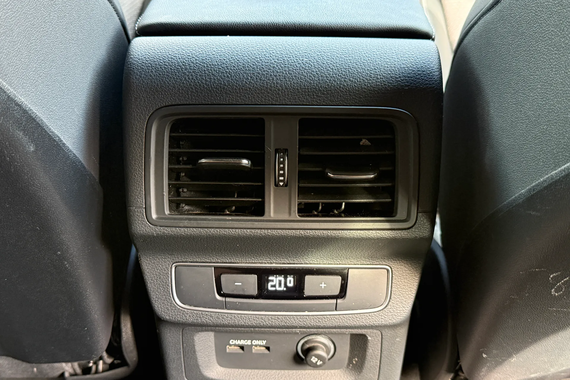 Audi Q5 thumbnail image number 37