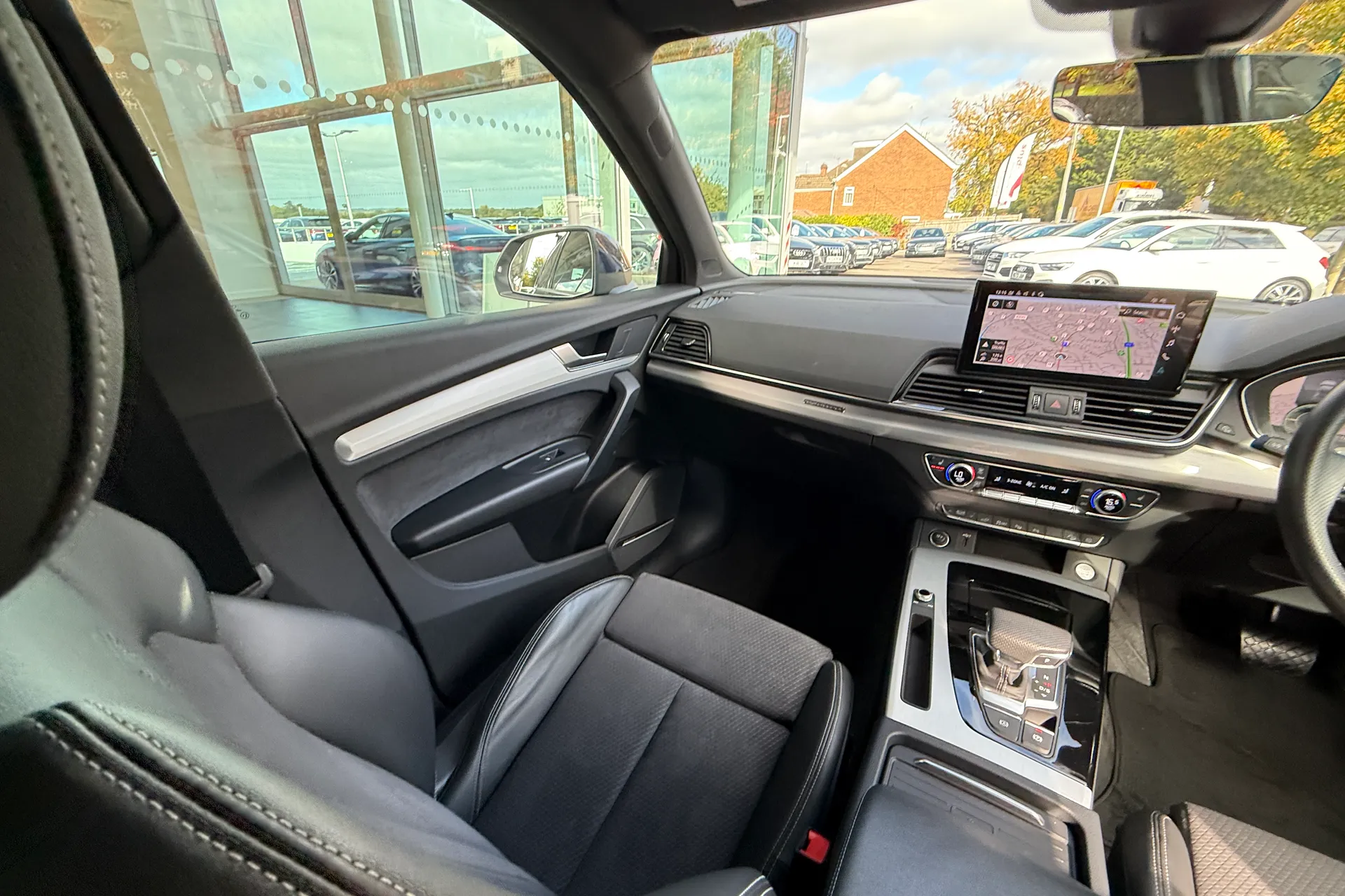 Audi Q5 thumbnail image number 42