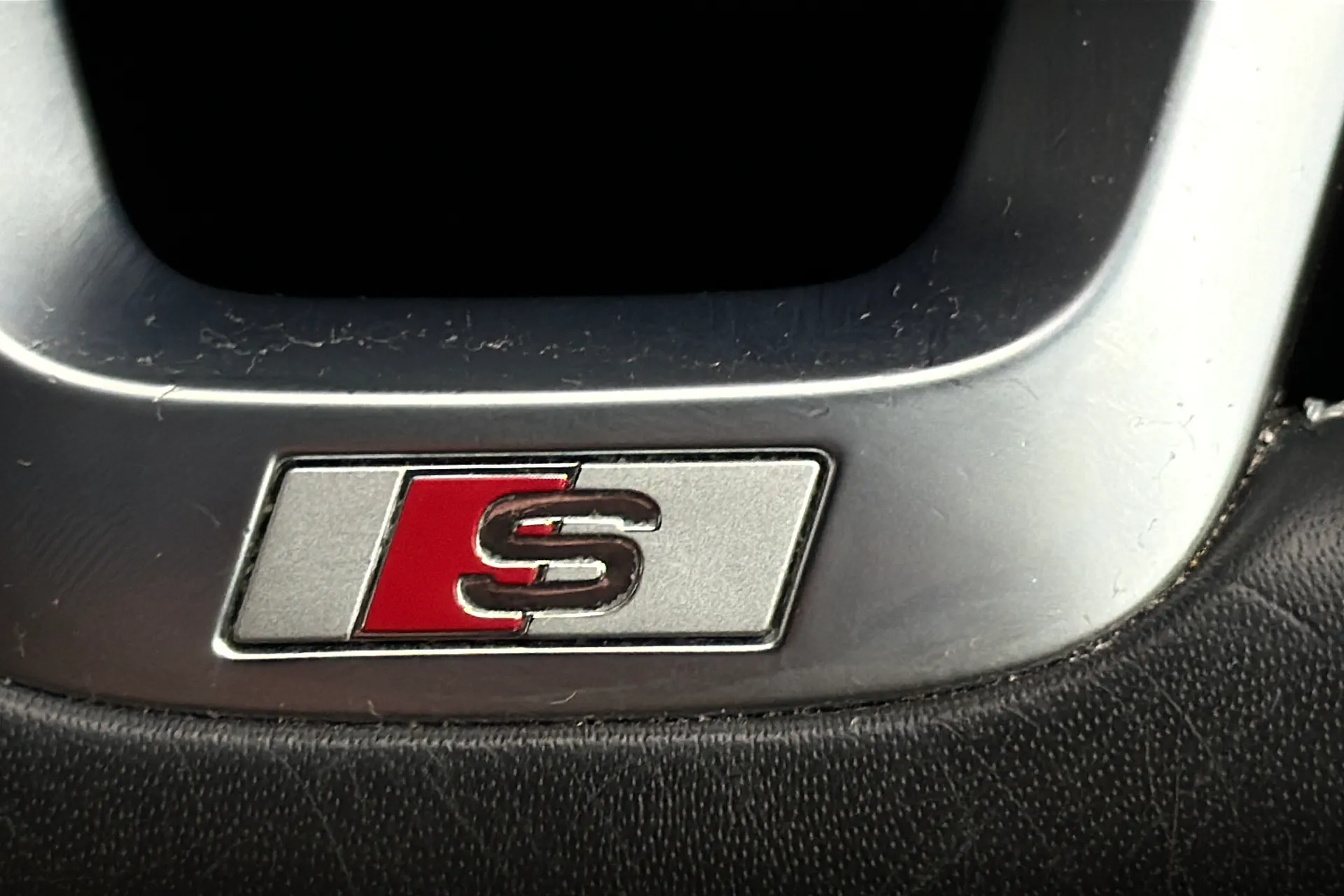 Audi Q3 thumbnail image number 47