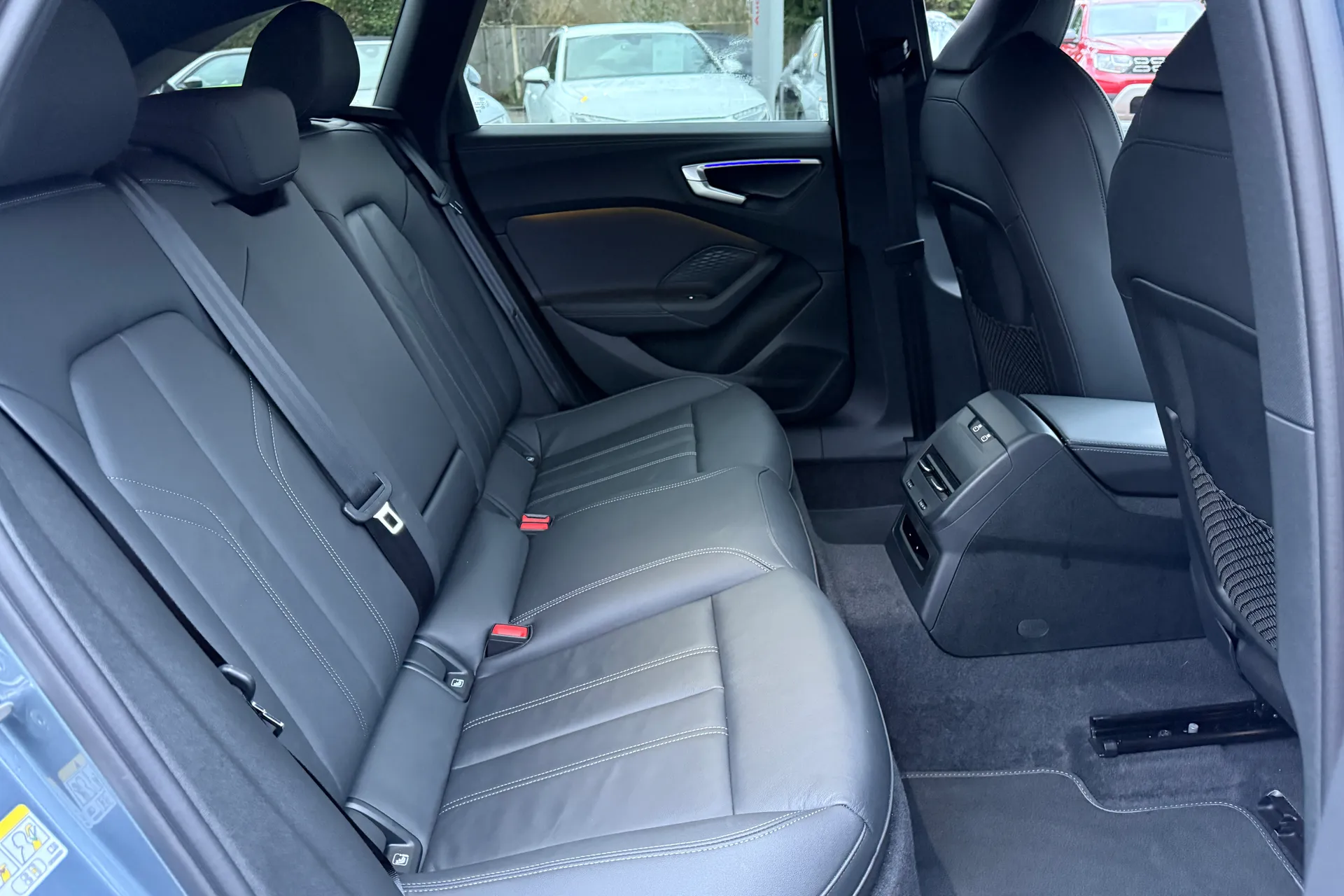 Audi A5 thumbnail image number 39