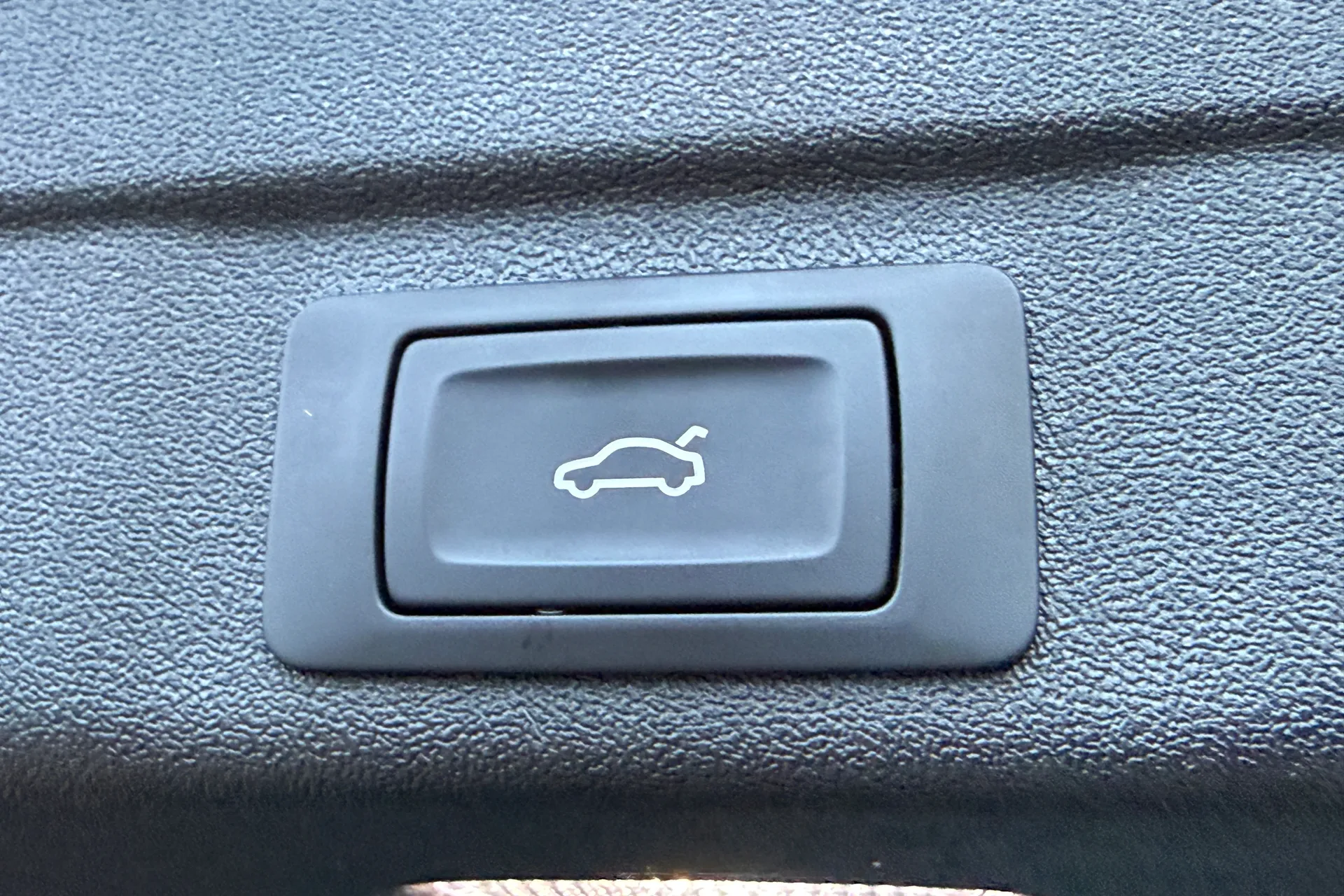 Audi A5 thumbnail image number 32