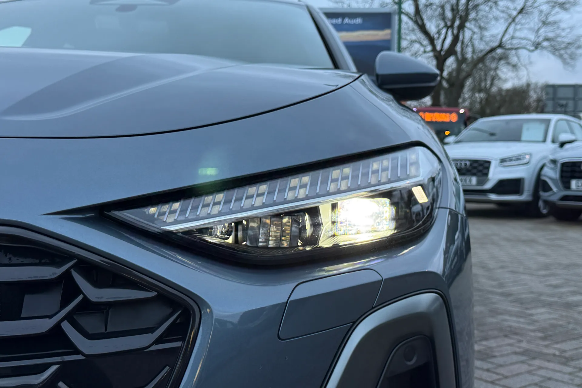 Audi A5 thumbnail image number 50