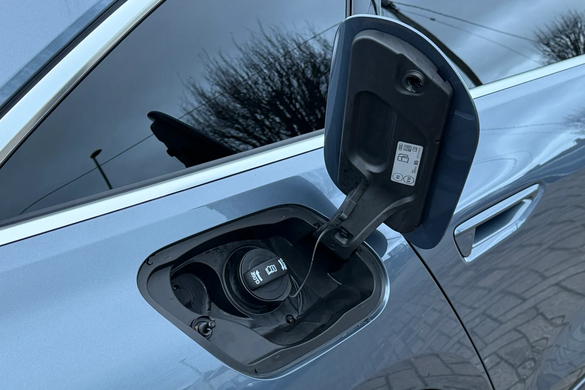 Audi A5 thumbnail image number 47