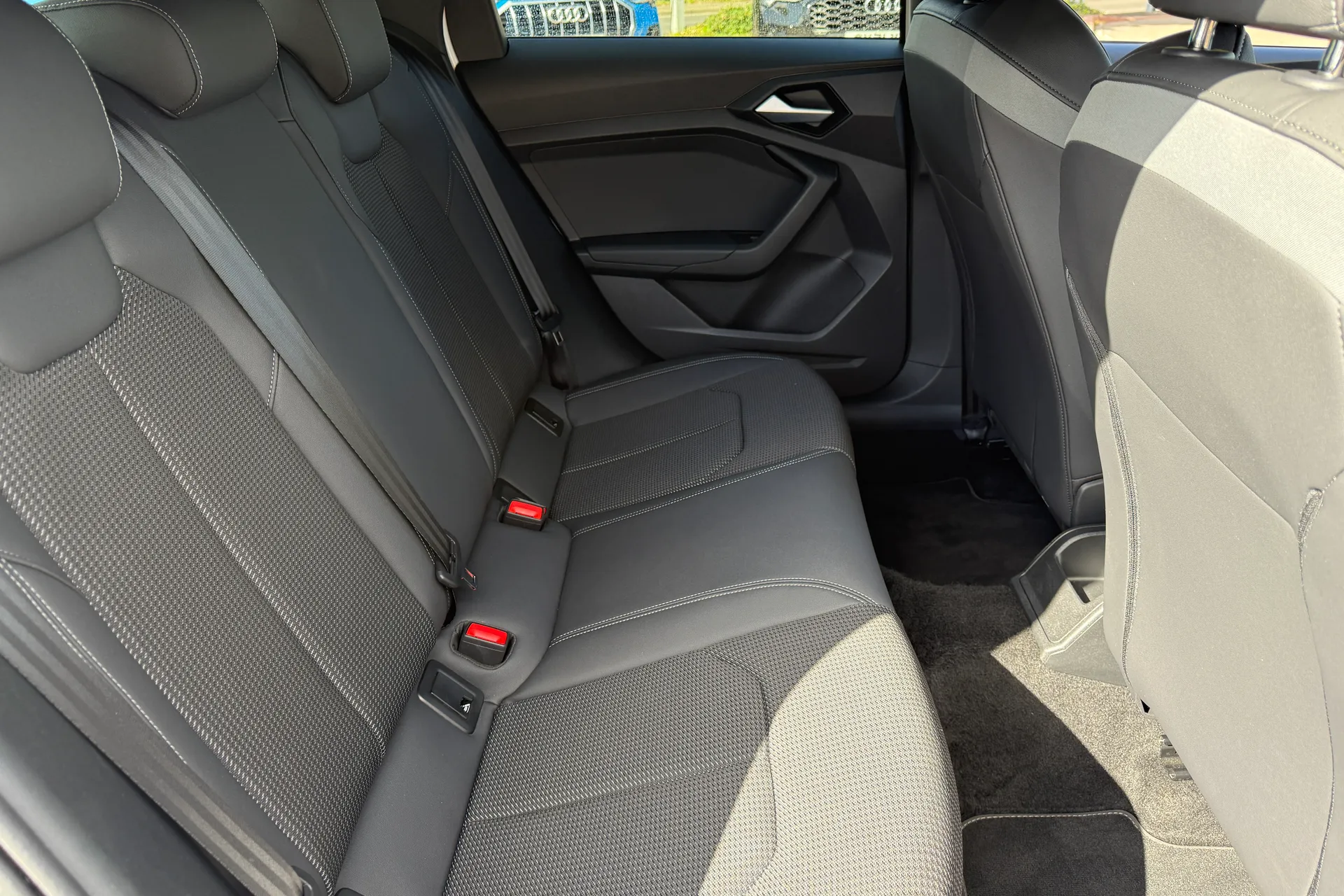 Audi A1 thumbnail image number 39