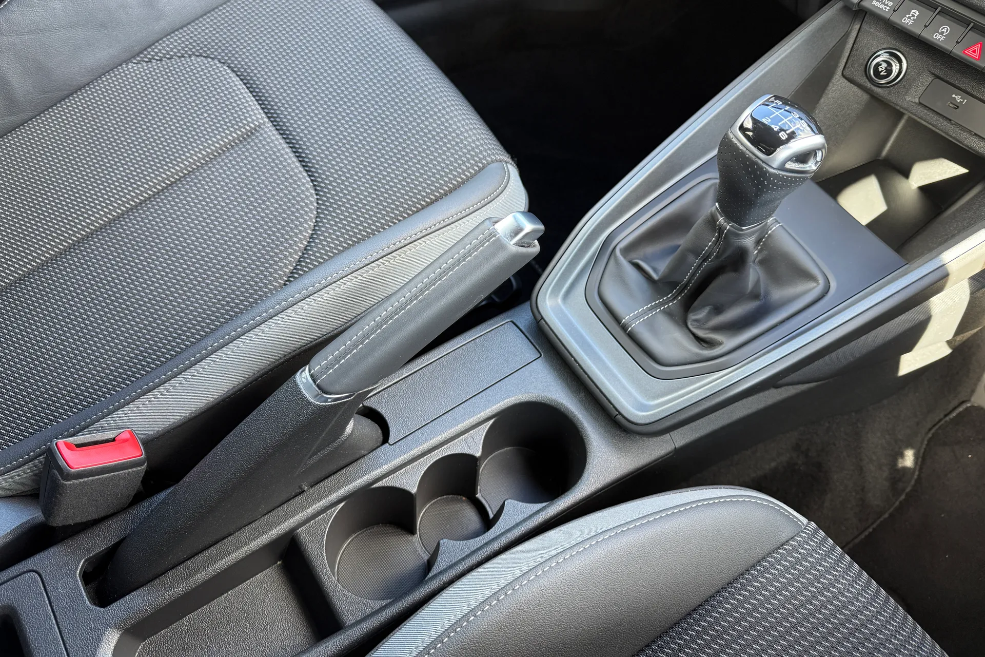 Audi A1 thumbnail image number 35