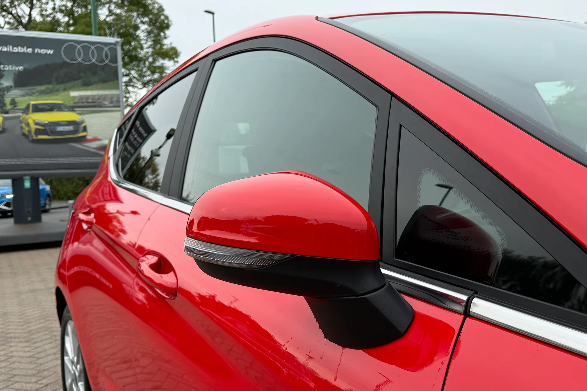 FORD FIESTA TITANIUM TURBO MHE thumbnail image number 43