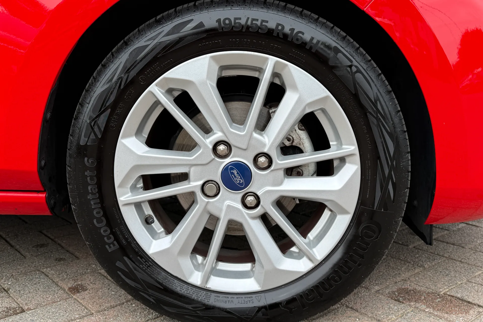 FORD FIESTA TITANIUM TURBO MHE thumbnail image number 42