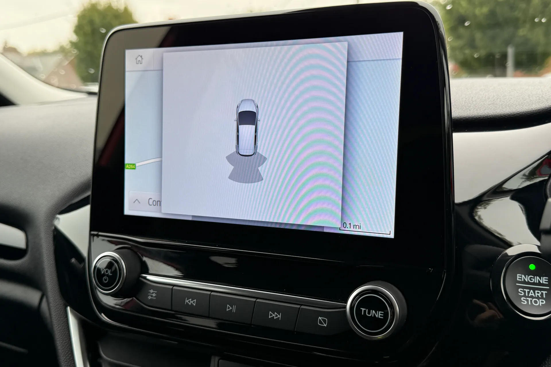 FORD FIESTA TITANIUM TURBO MHE thumbnail image number 10