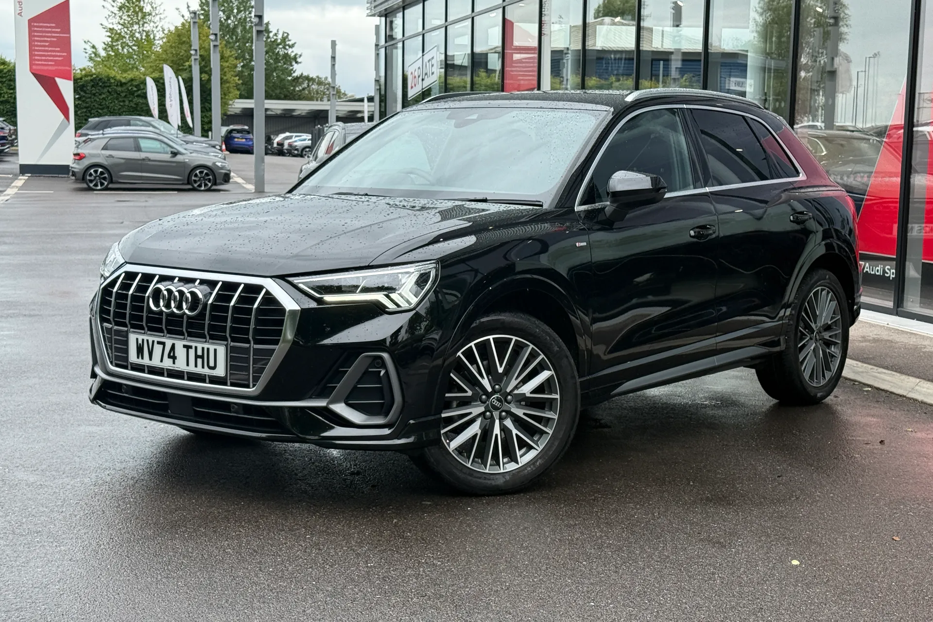 Audi Q3 thumbnail image number 6