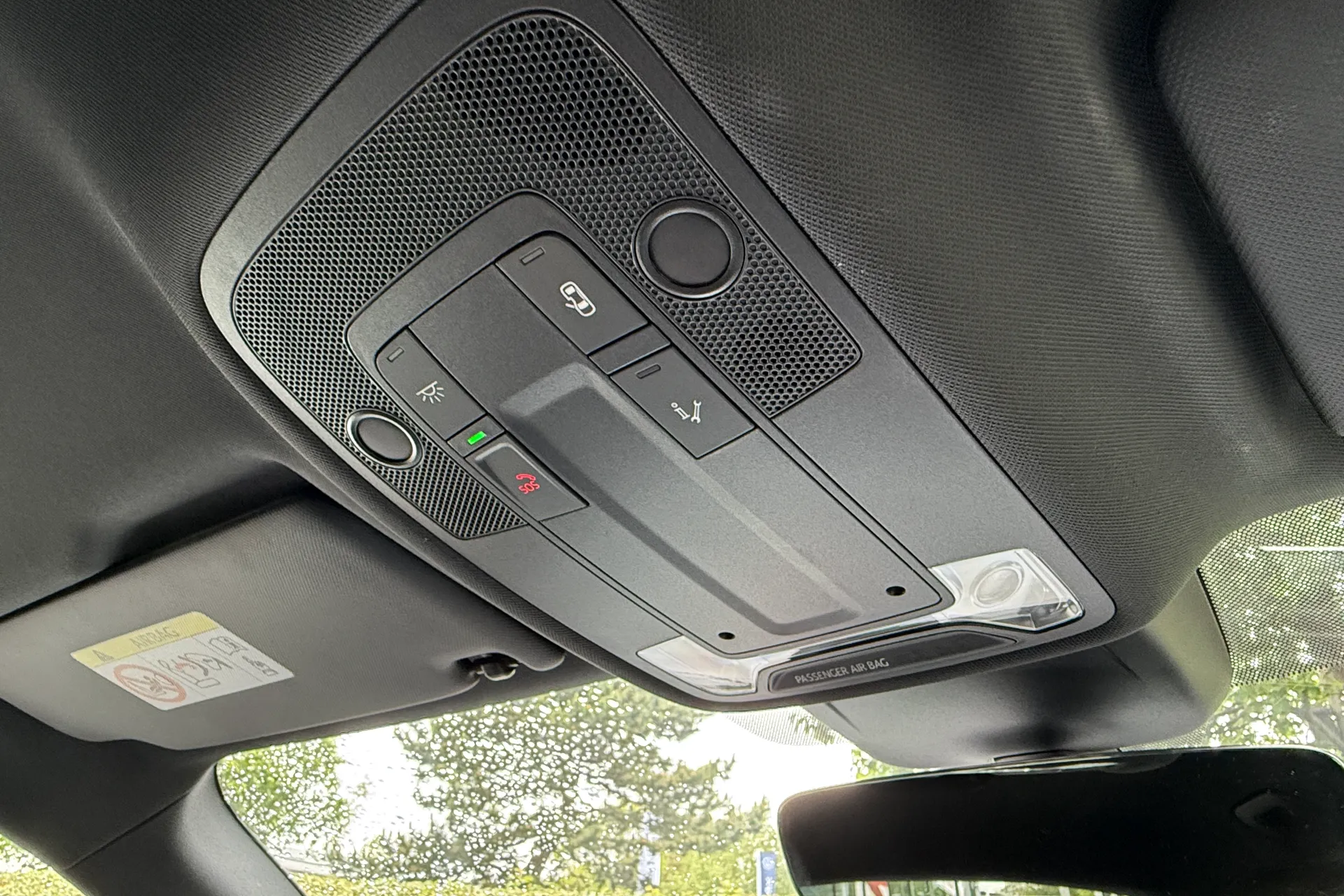 Audi Q3 thumbnail image number 57