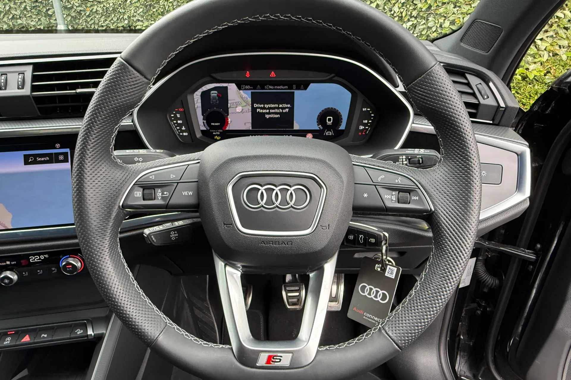 Audi Q3 thumbnail image number 13