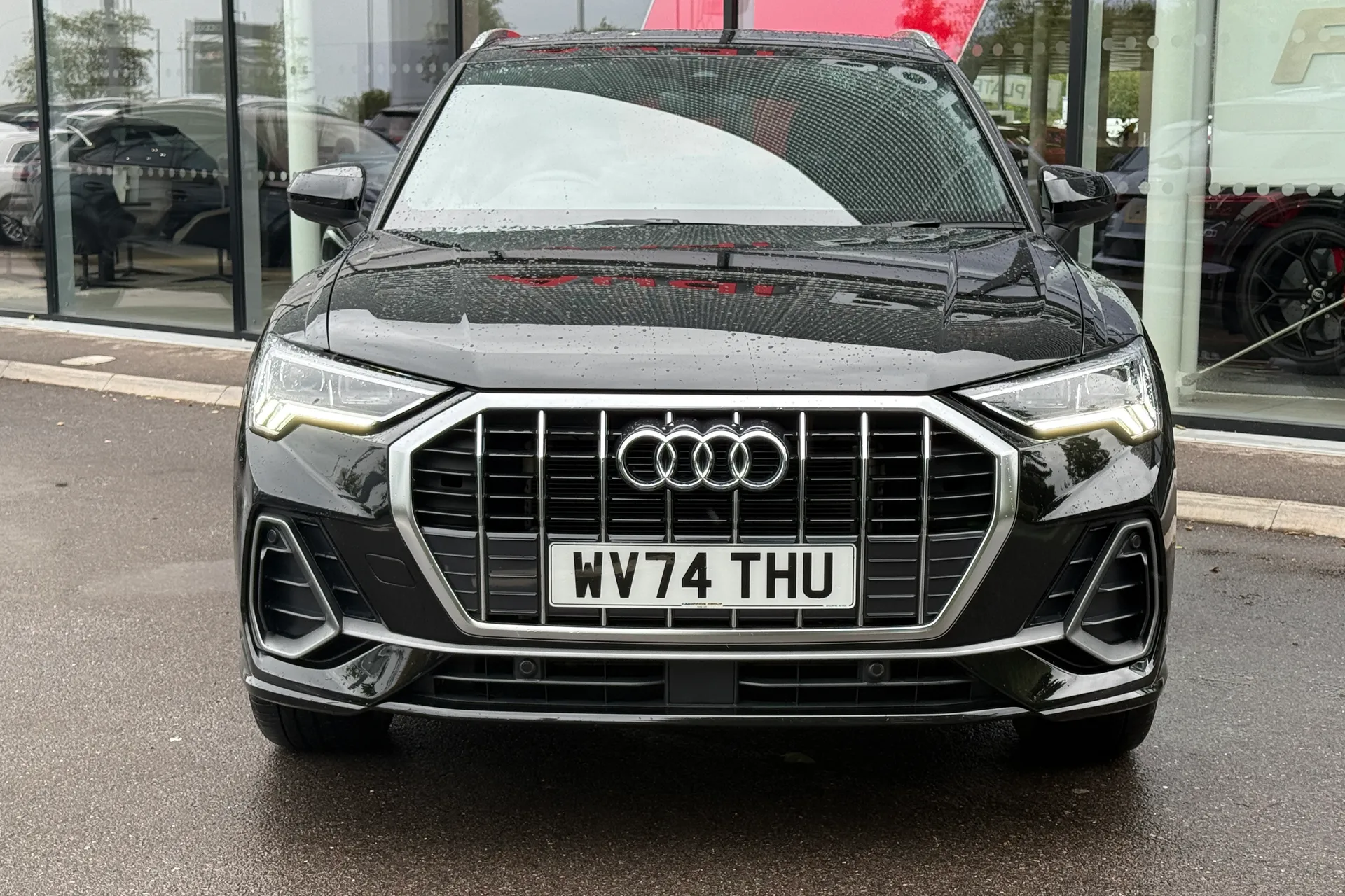 Audi Q3 thumbnail image number 8