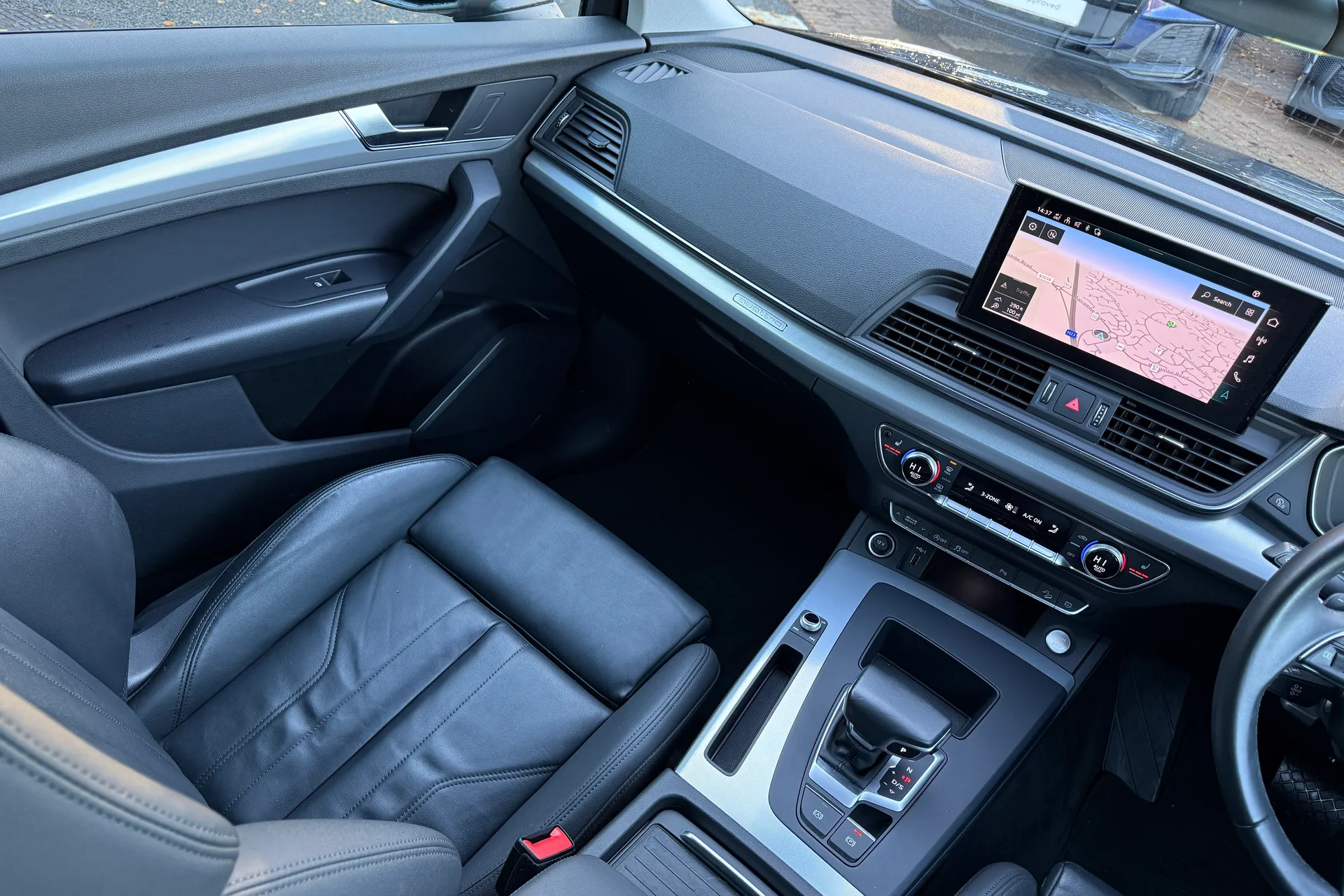 Audi Q5 thumbnail image number 57