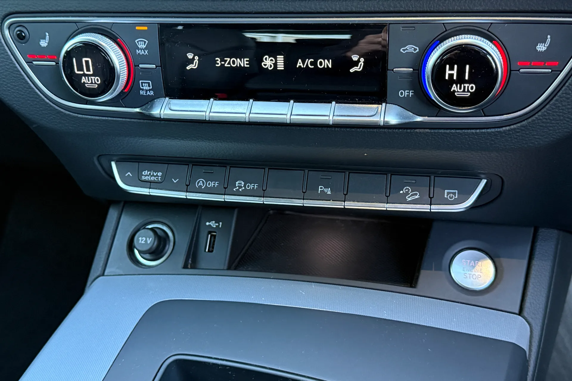 Audi Q5 thumbnail image number 43