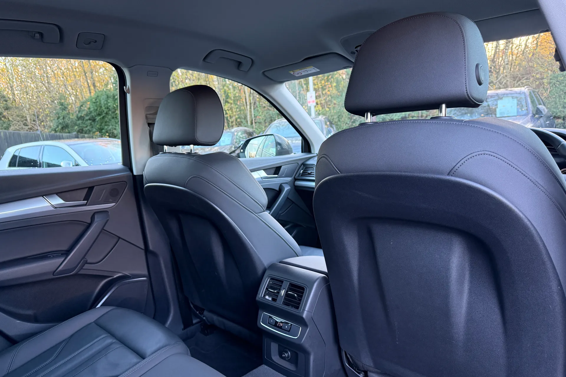 Audi Q5 thumbnail image number 32