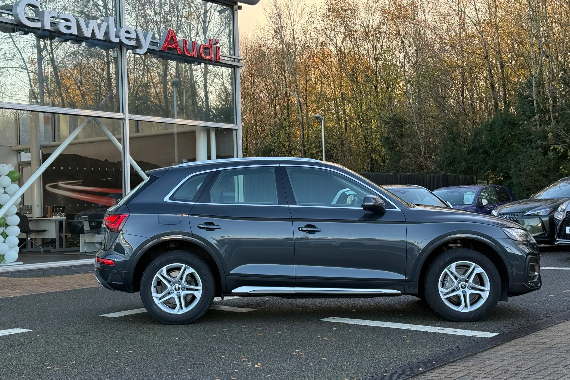 Audi Q5 thumbnail image number 2