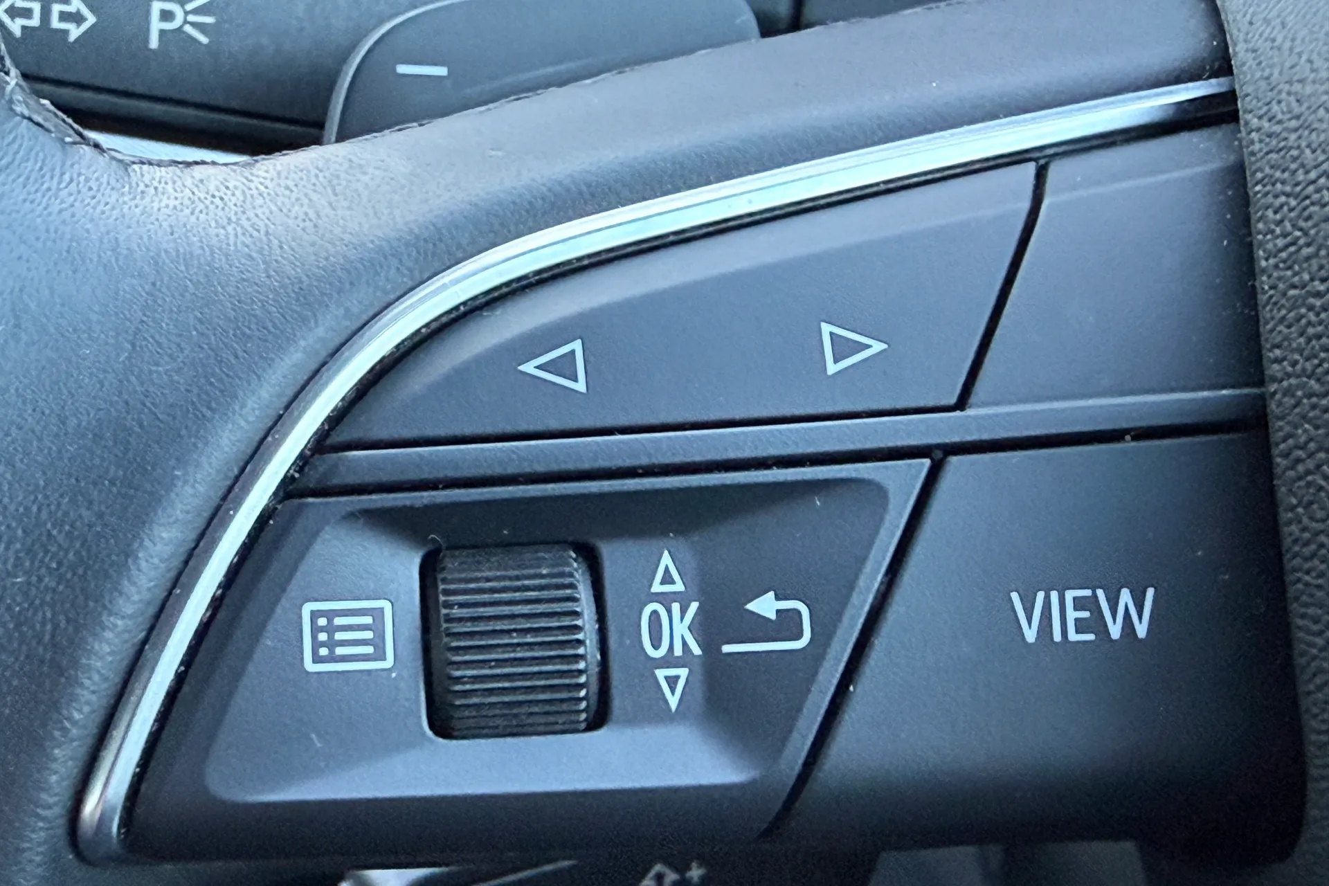 Audi Q5 thumbnail image number 48