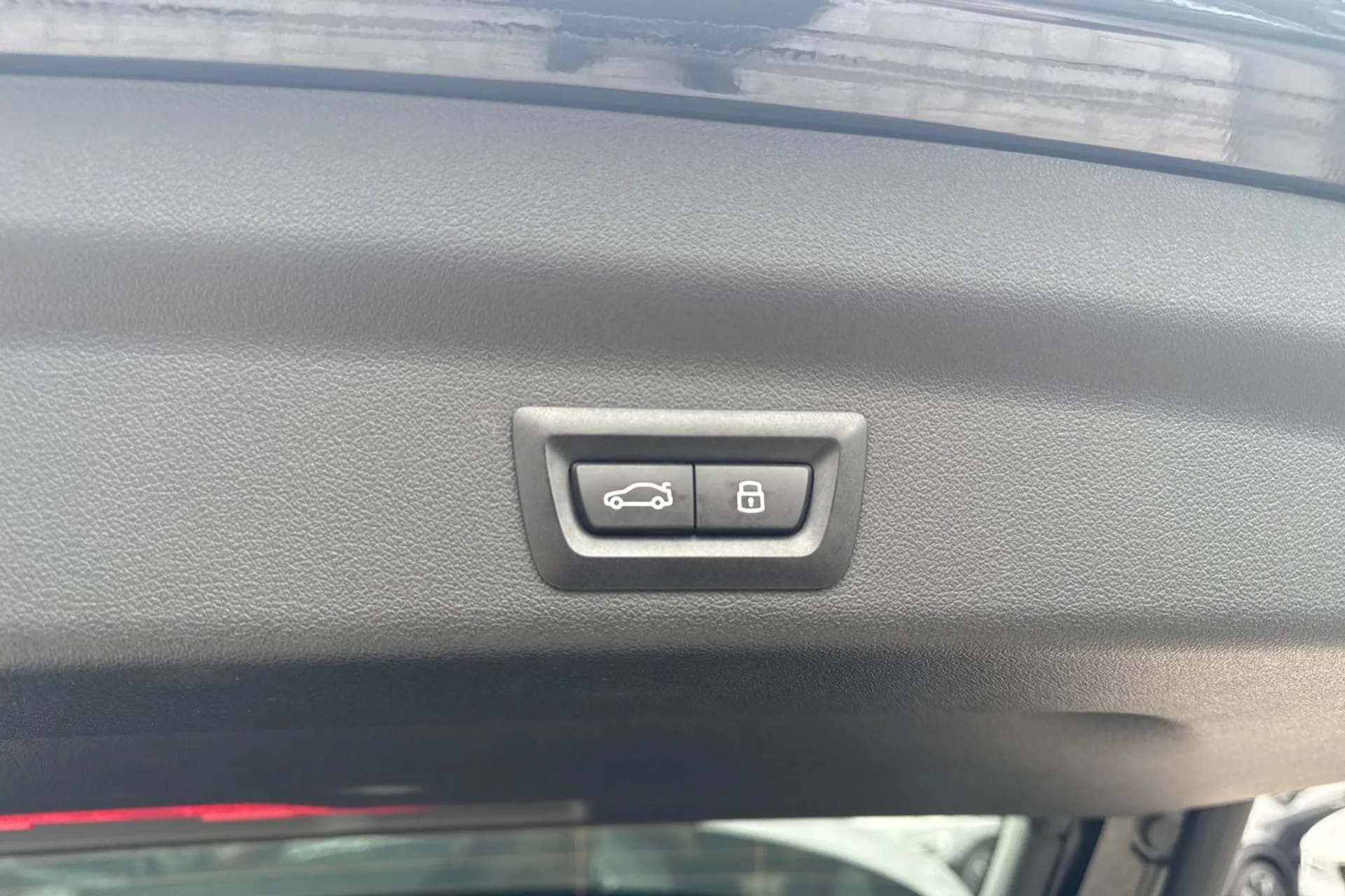 BMW X1 thumbnail image number 21