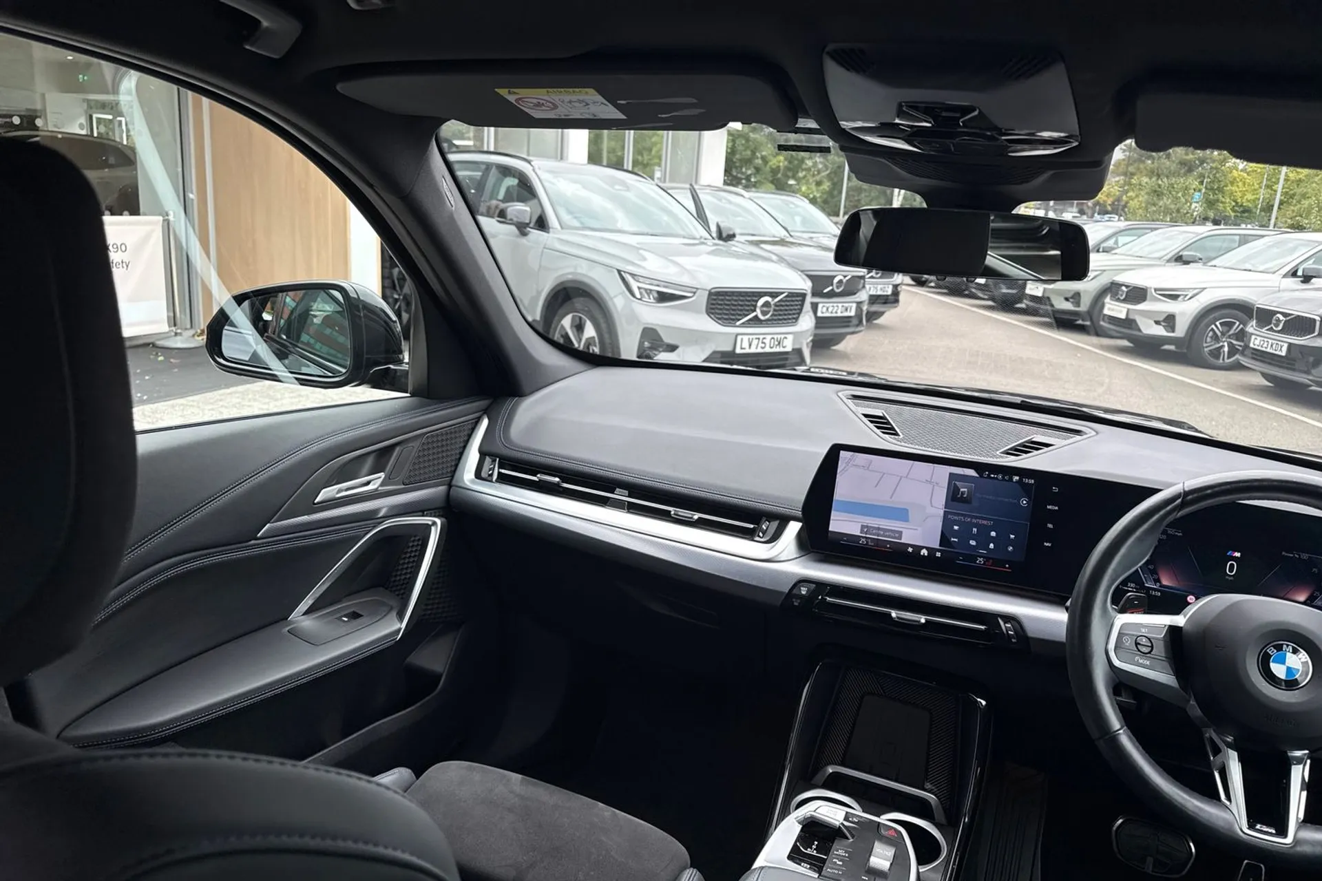 BMW X1 thumbnail image number 31