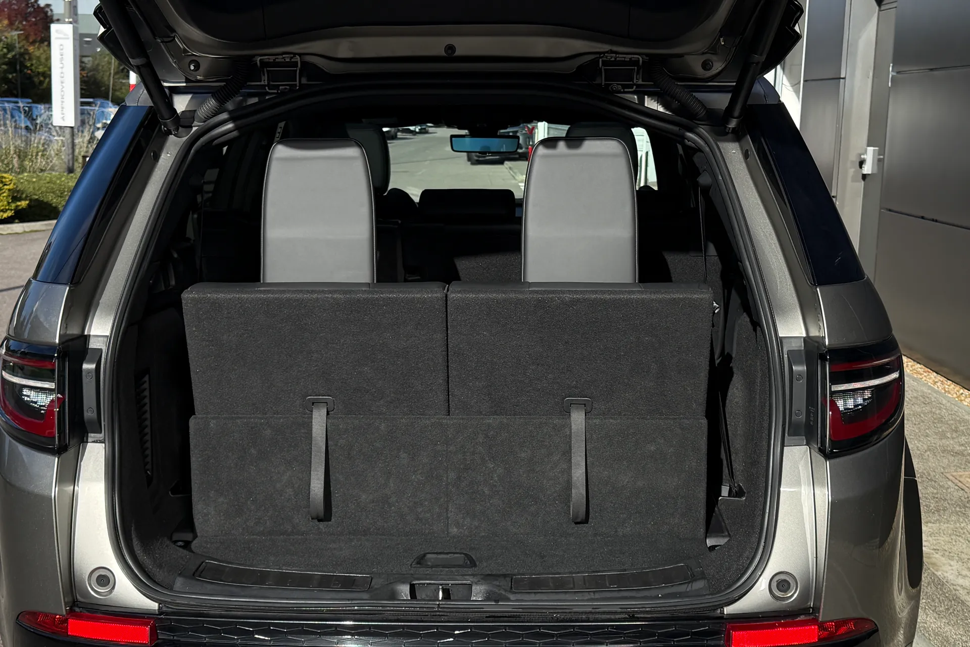 LAND ROVER DISCOVERY SPORT thumbnail image number 32